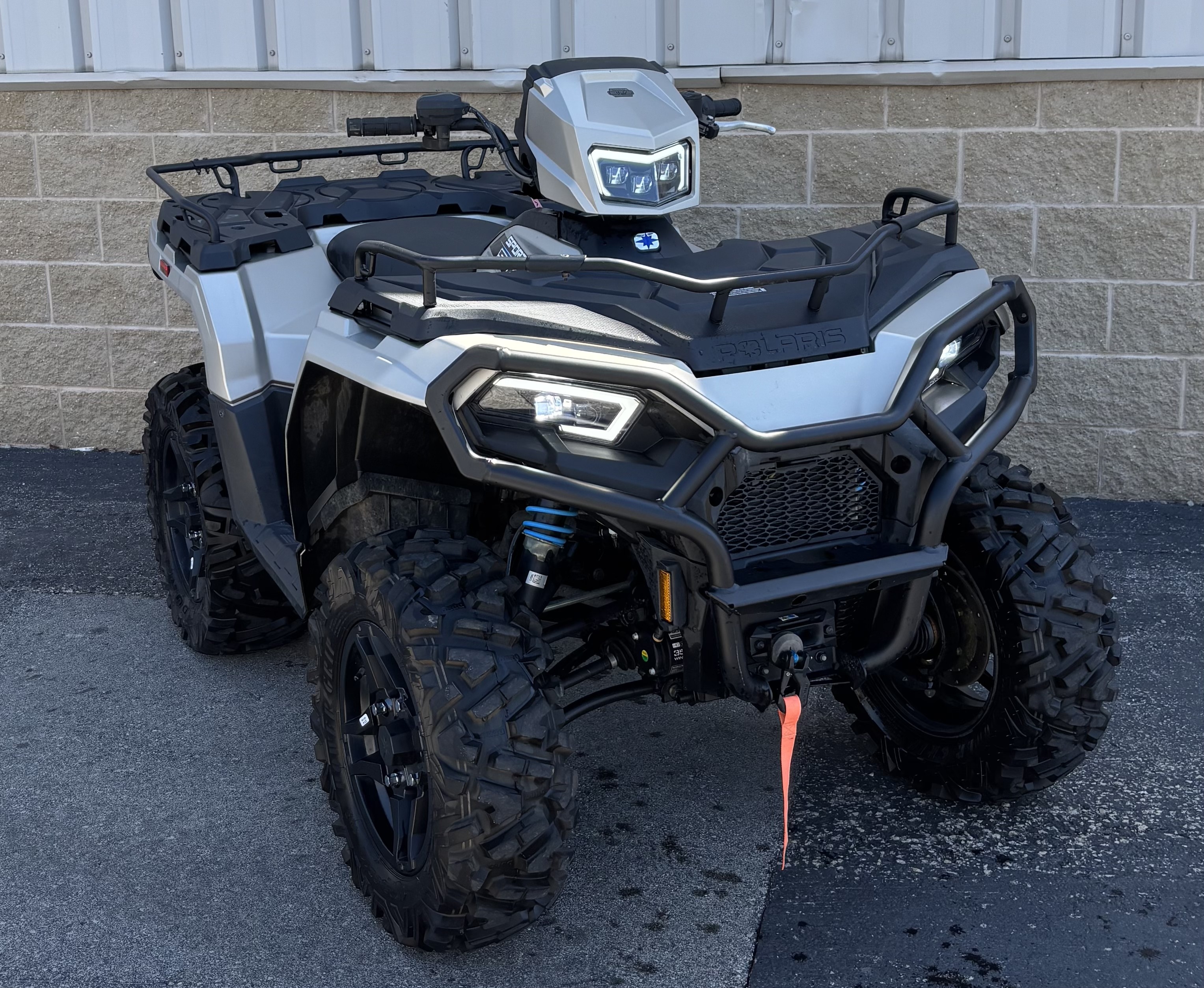 2023 Sportsman 570 Ride Command Edition
