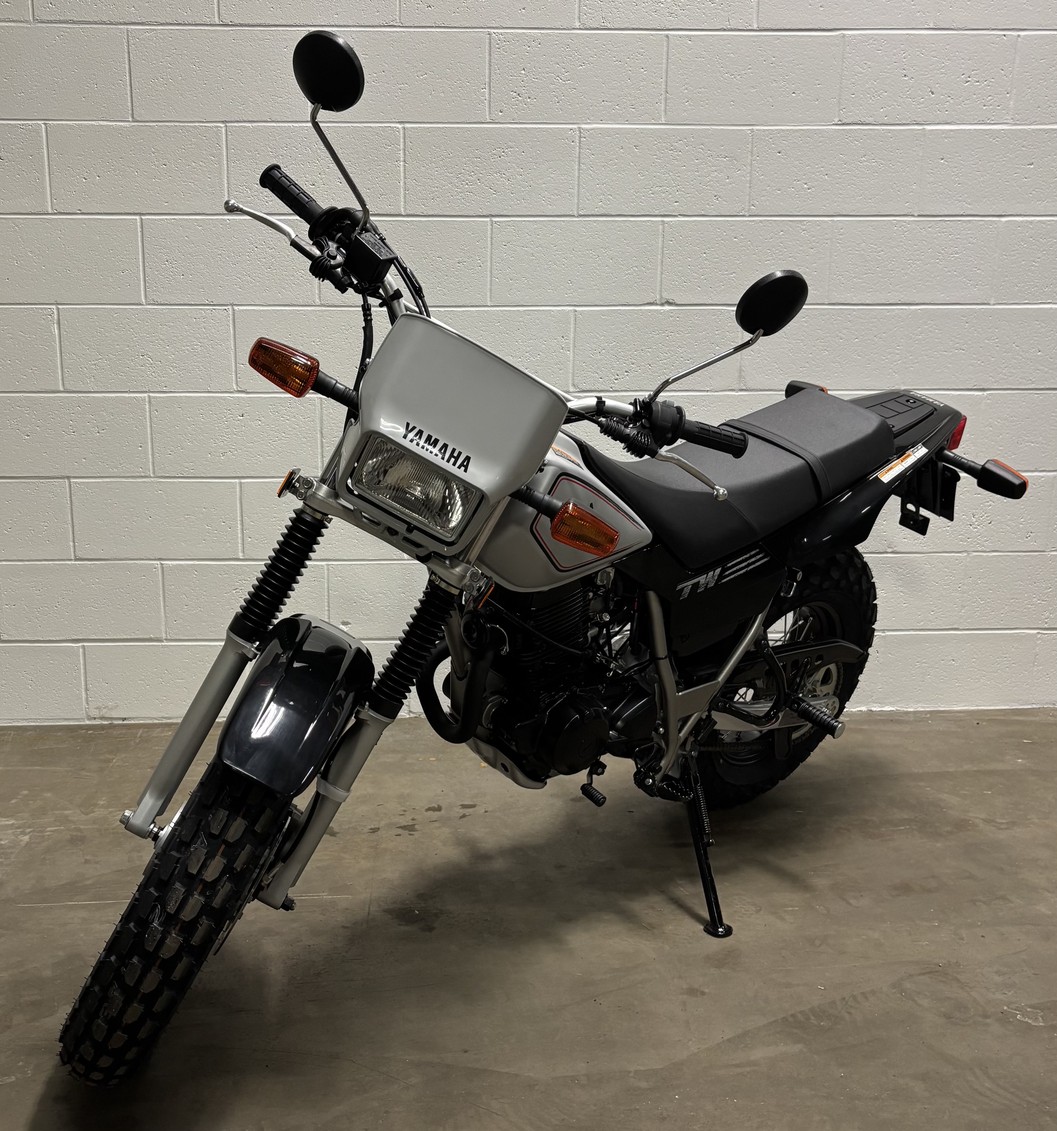 2026 Yamaha TW200 1