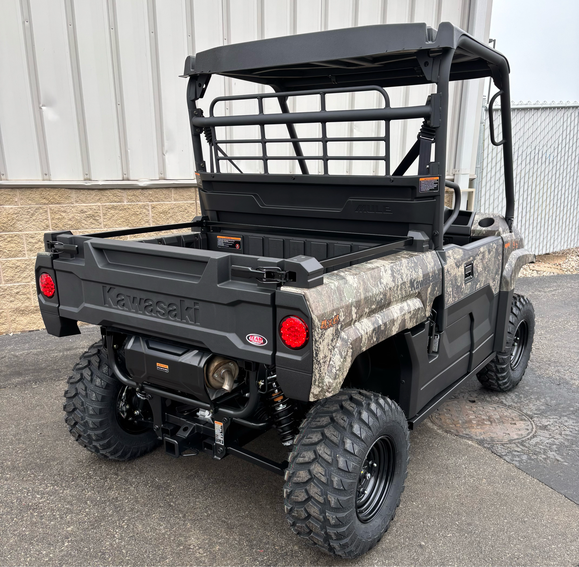 New 2026 Kawasaki MULE PRO-MX™ EPS Camo, De Pere WI | Specs, Price