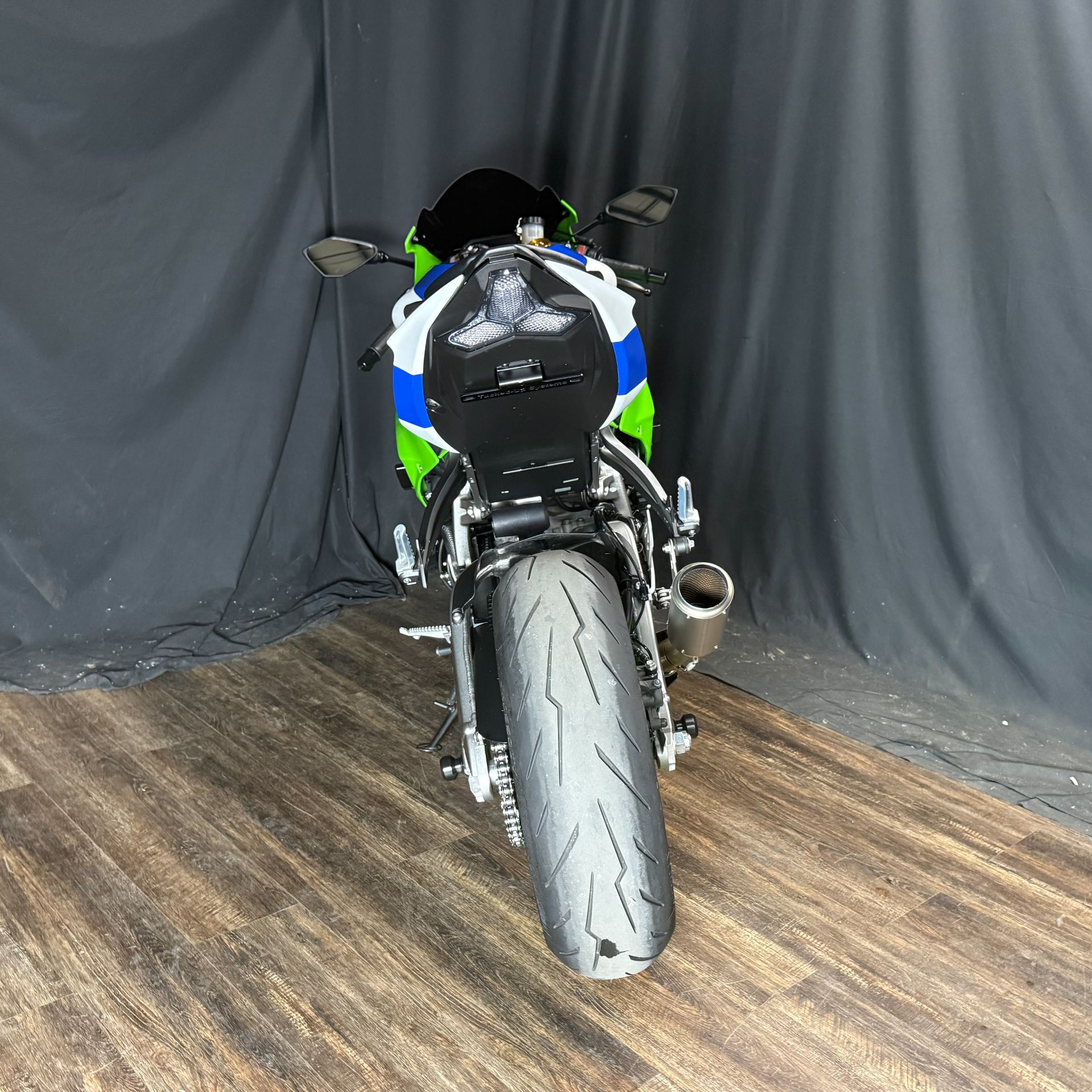 シックスティセカンズ　ゴールド シックスティセカンズ ゴールド Kawasaki Ninja® ZX™-6R