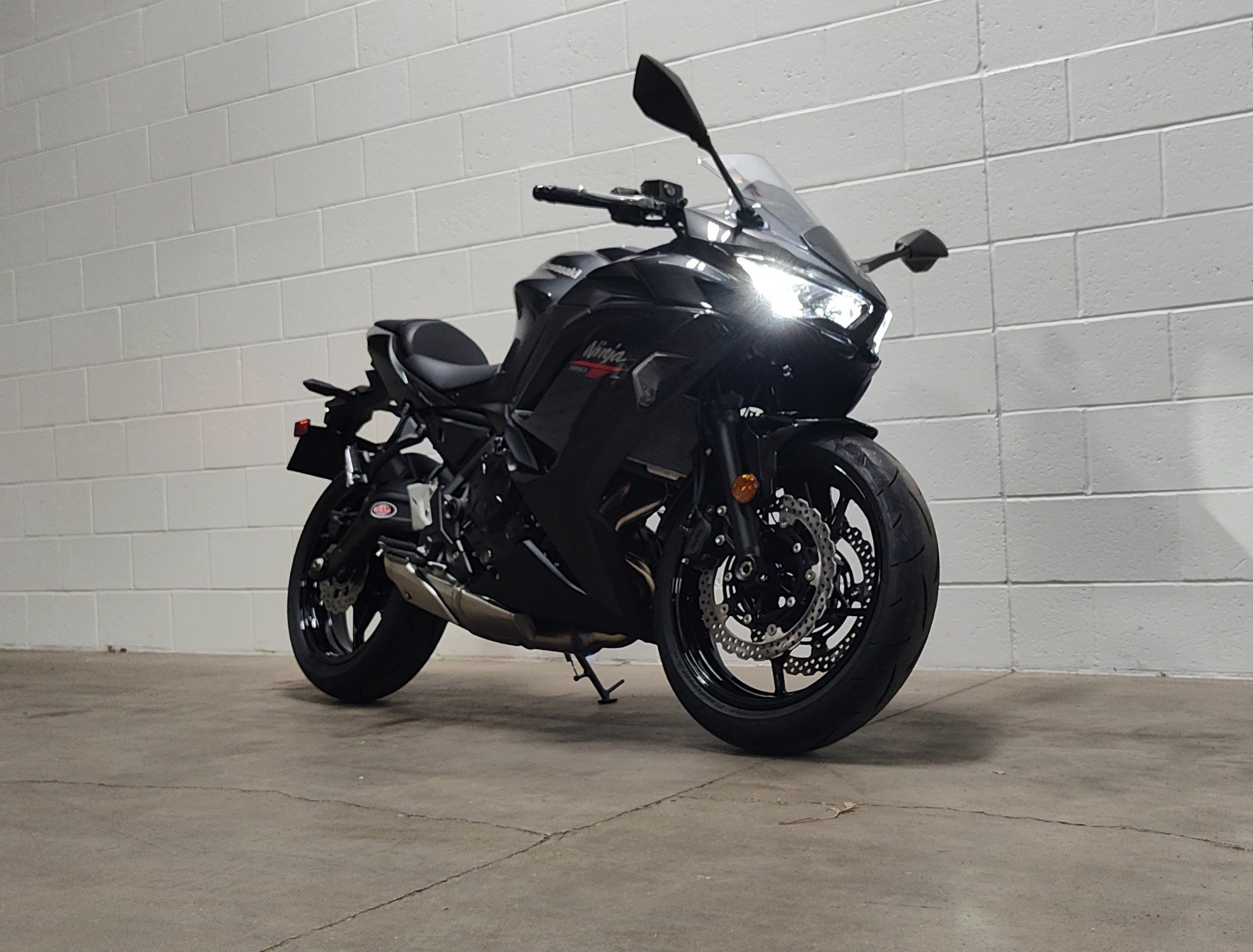2026 Kawasaki Ninja® 650 1