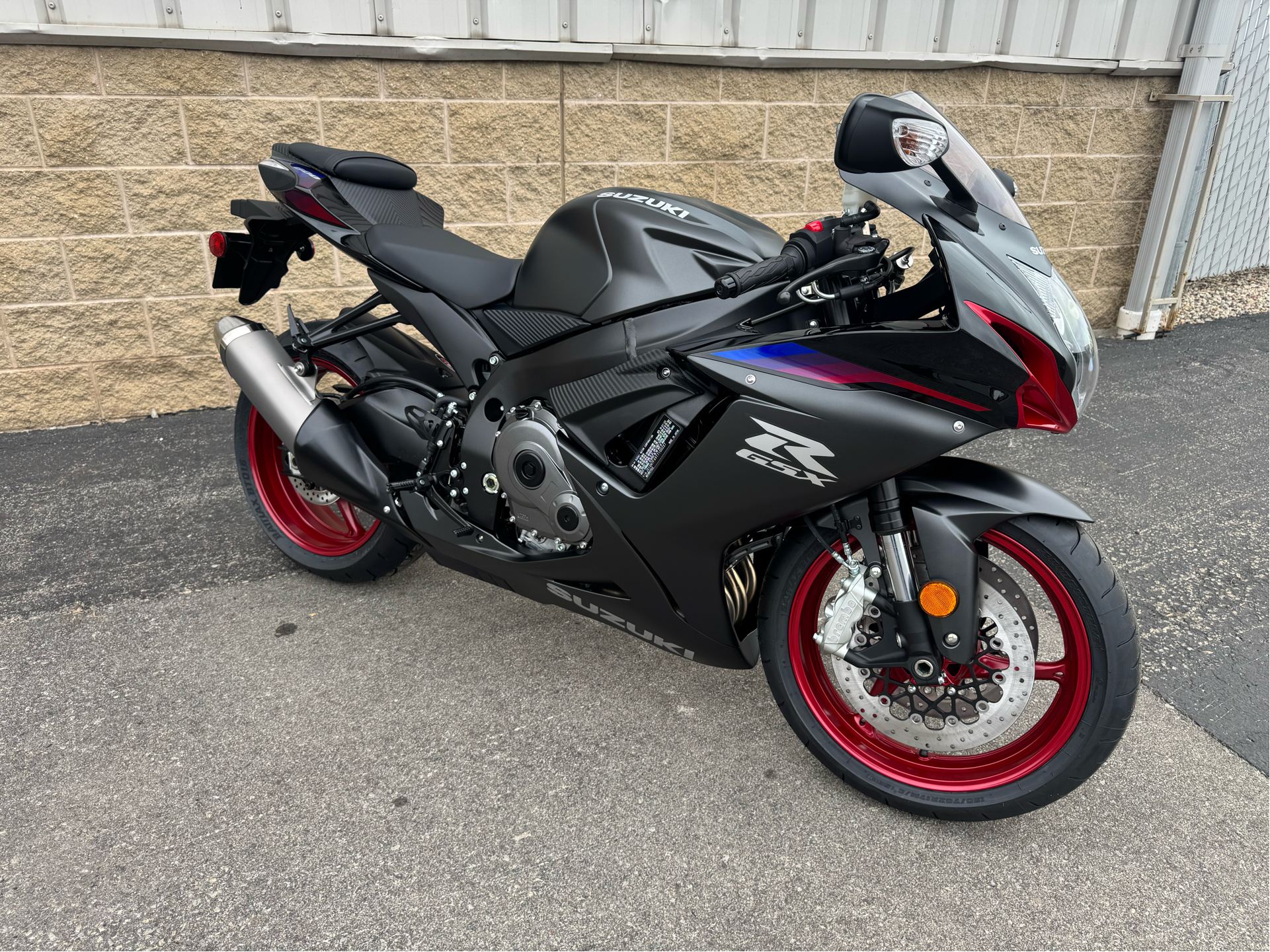 New 2026 Suzuki GSX-R600, De Pere WI | Specs, Price, Photos | Candy Daring  Red / Metallic Matte Black No.2 31901