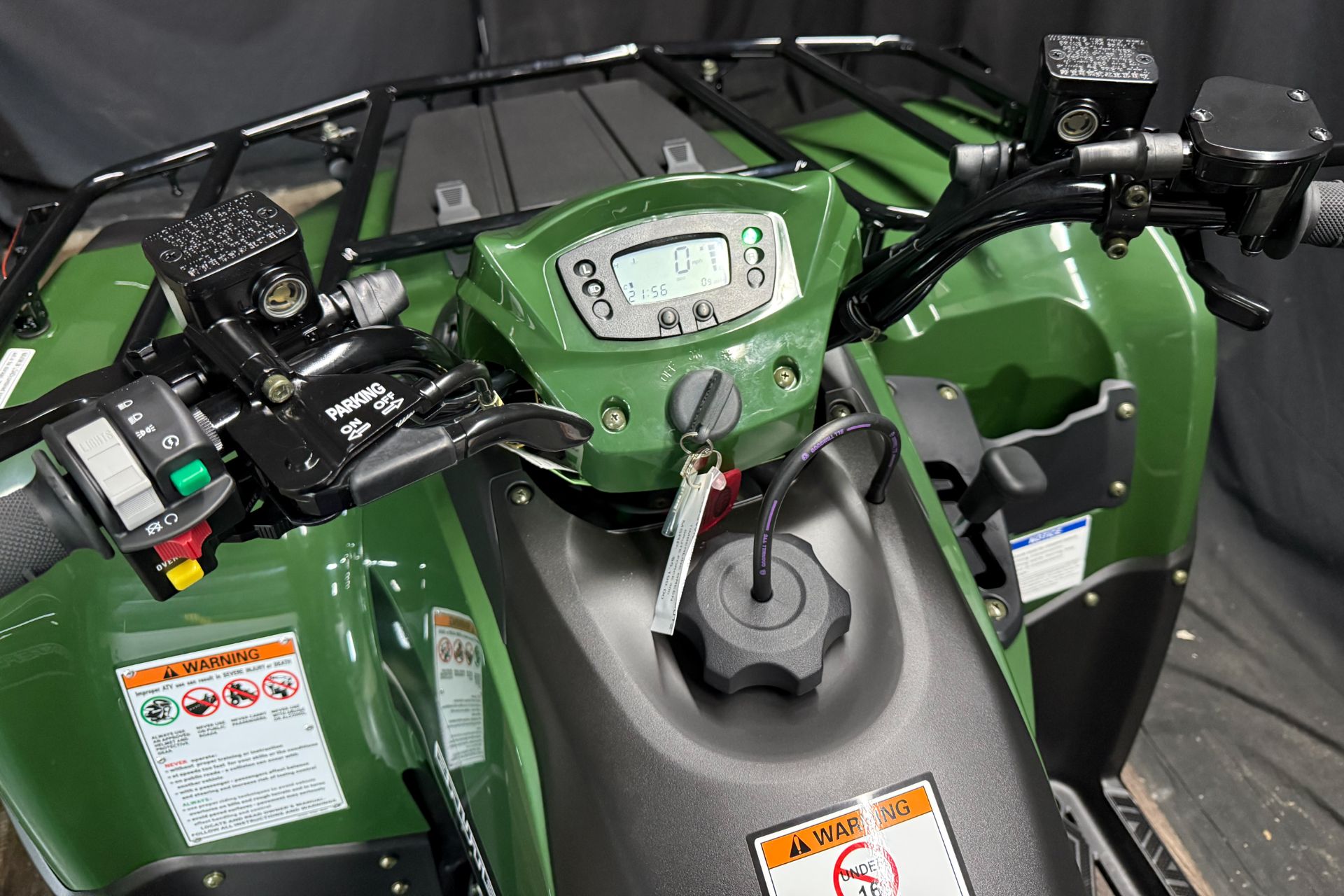 2025 Kawasaki Brute Force® 300 8