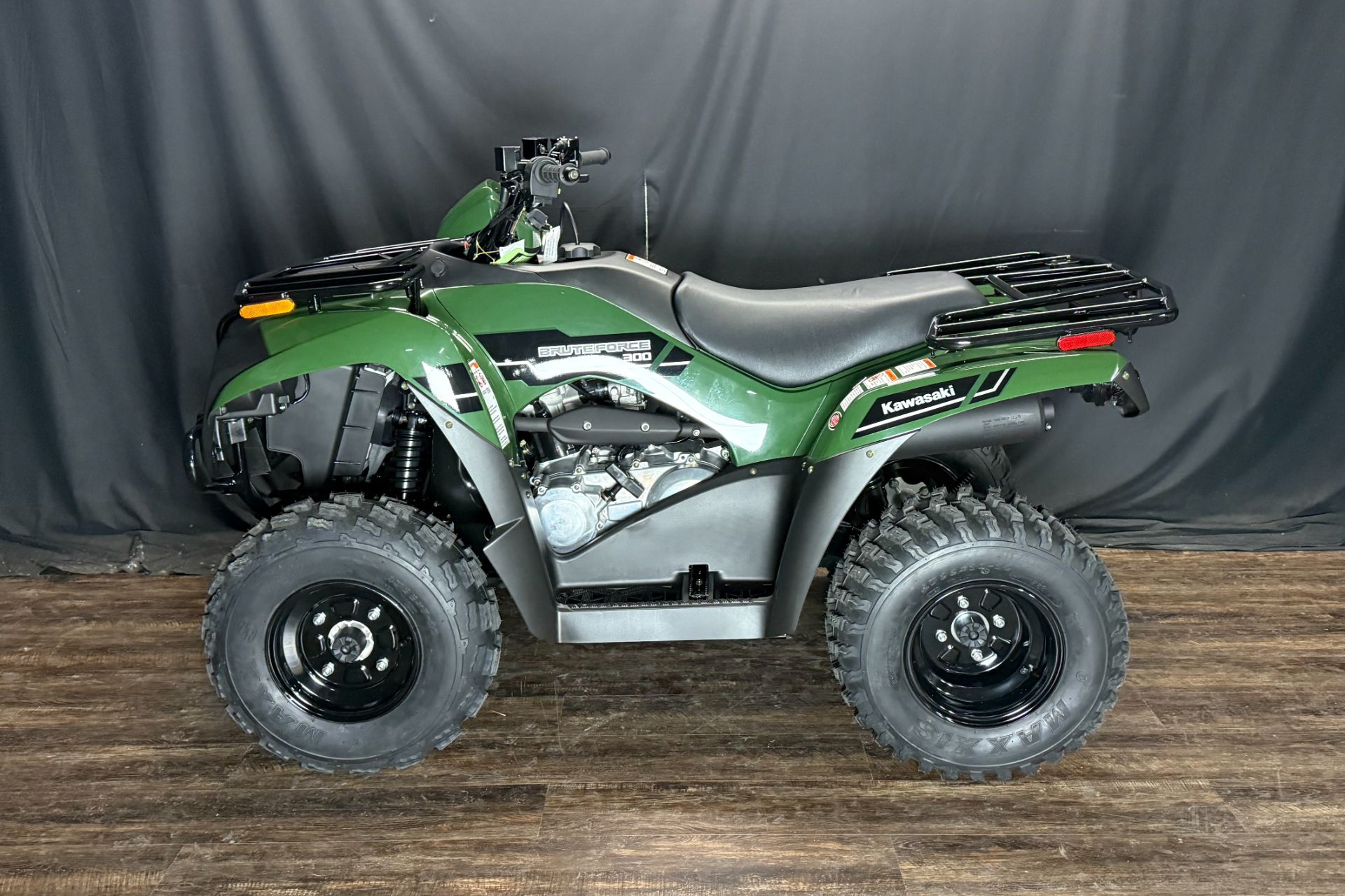 2025 Kawasaki Brute Force® 300 5
