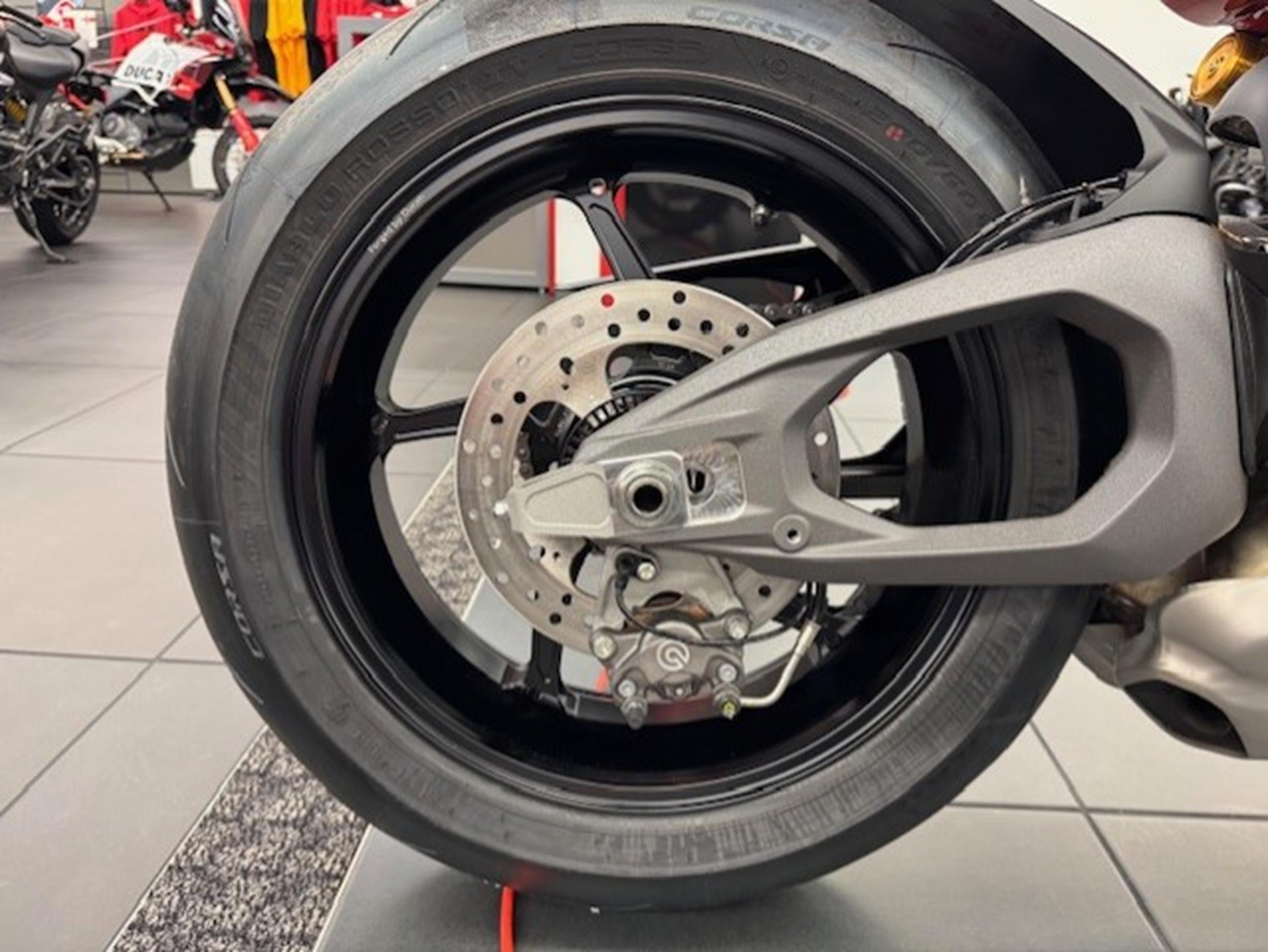 2026 Ducati Streetfighter V4 S in Fort Myers, Florida - Photo 13