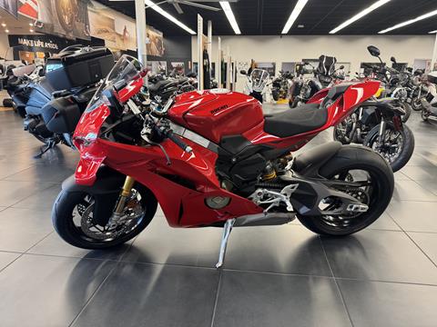 2025 Ducati Panigale V4 S in Fort Myers, Florida - Photo 1