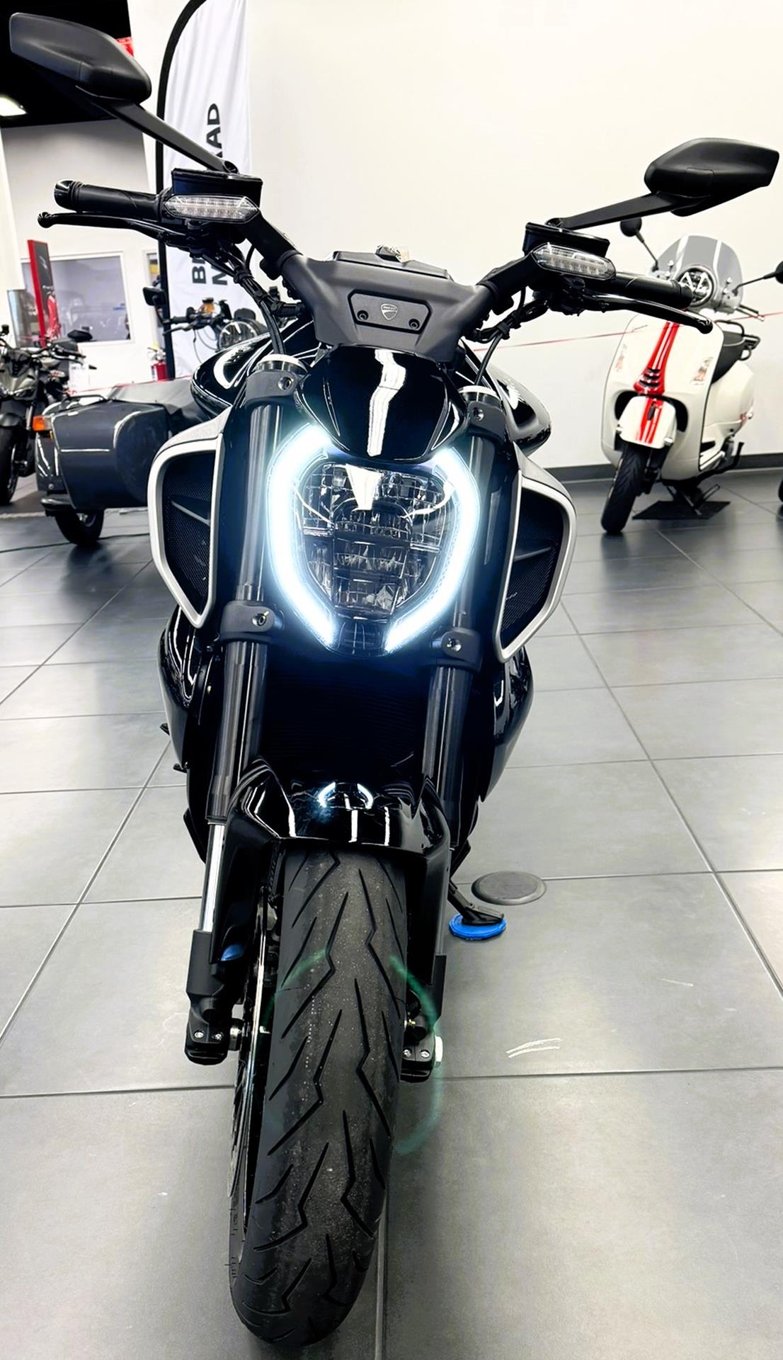 2025 Ducati Diavel V4 in Fort Myers, Florida - Photo 1