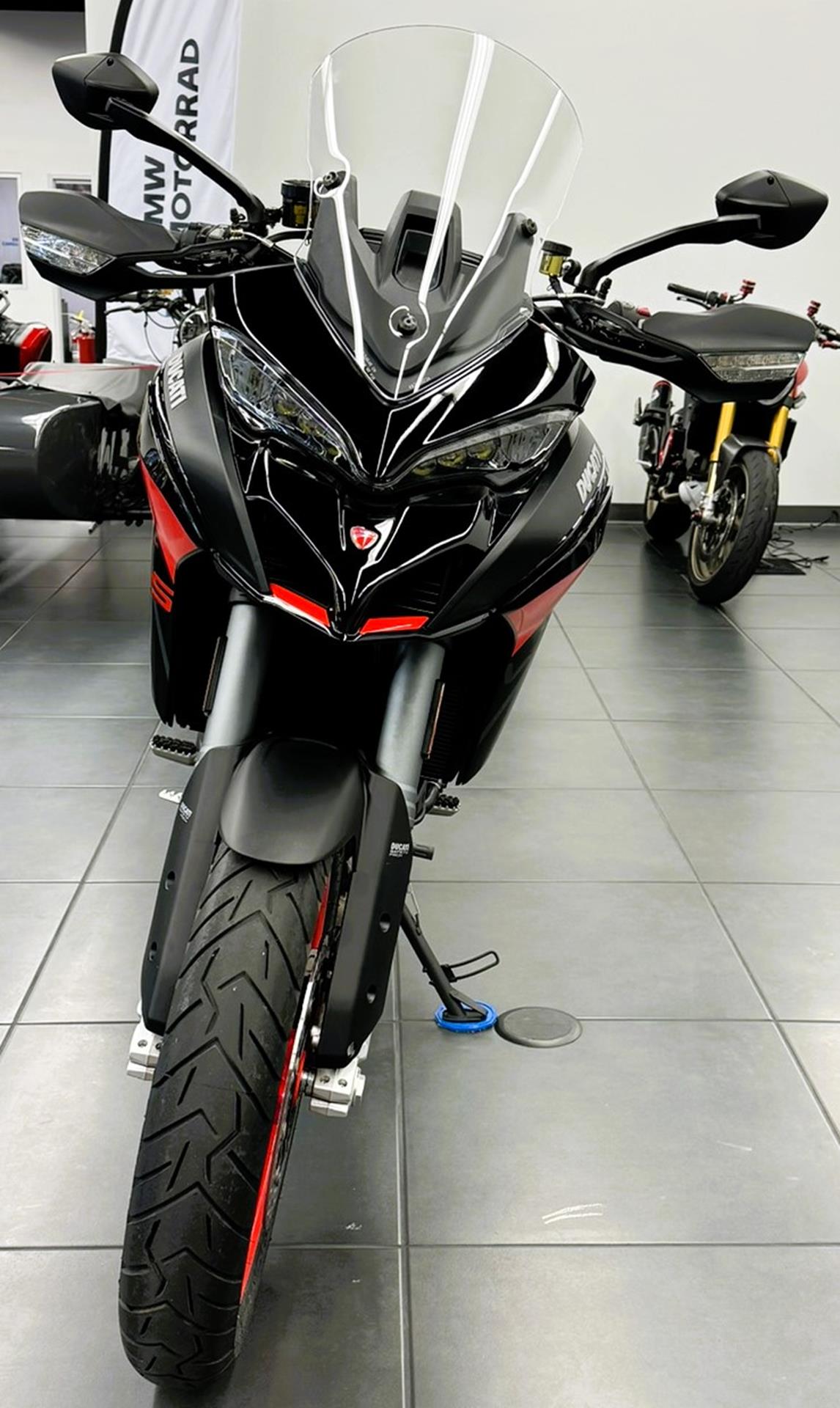 2024 Ducati Multistrada V2 S in Fort Myers, Florida - Photo 2