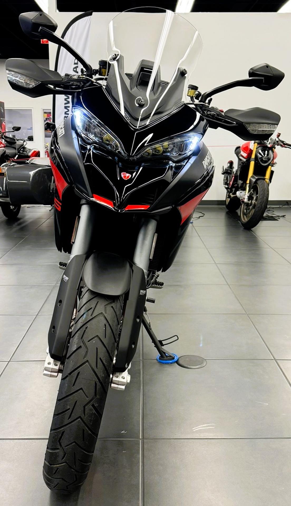 2024 Ducati Multistrada V2 S in Fort Myers, Florida - Photo 3