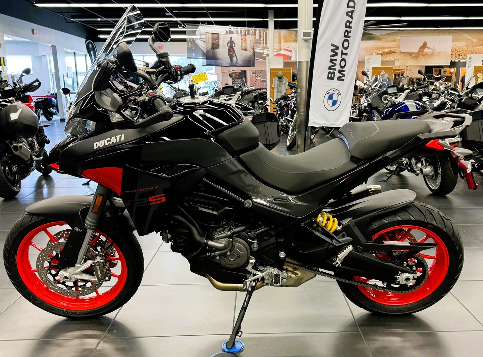 2024 Ducati Multistrada V2 S in Fort Myers, Florida - Photo 9