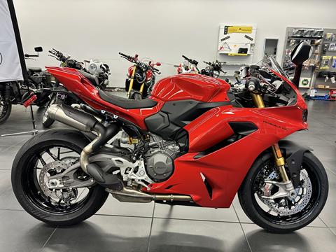 2025 Ducati Panigale V2 S in Fort Myers, Florida - Photo 1