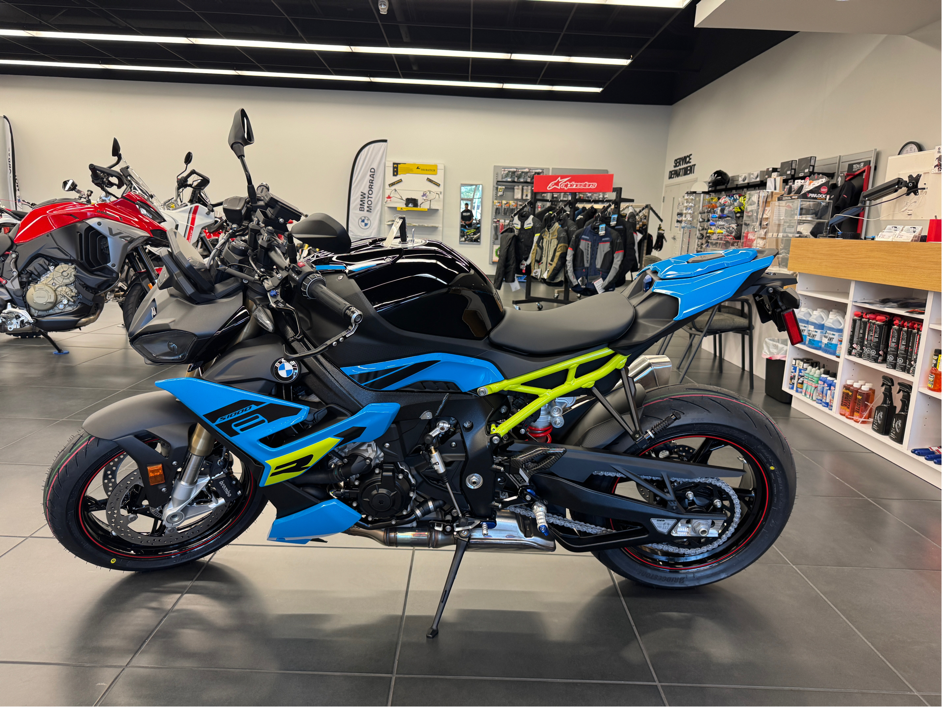 2026 BMW S1000R in Fort Myers, Florida - Photo 2