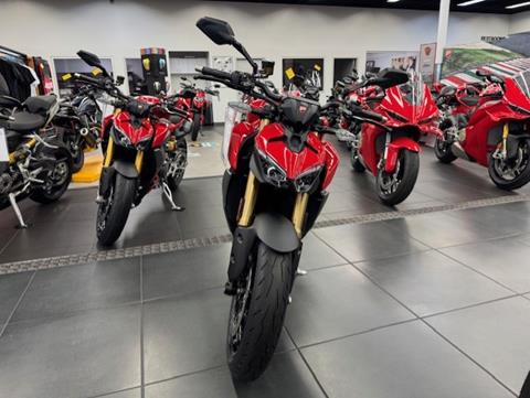 2026 Ducati Streetfighter V2 in Fort Myers, Florida - Photo 2
