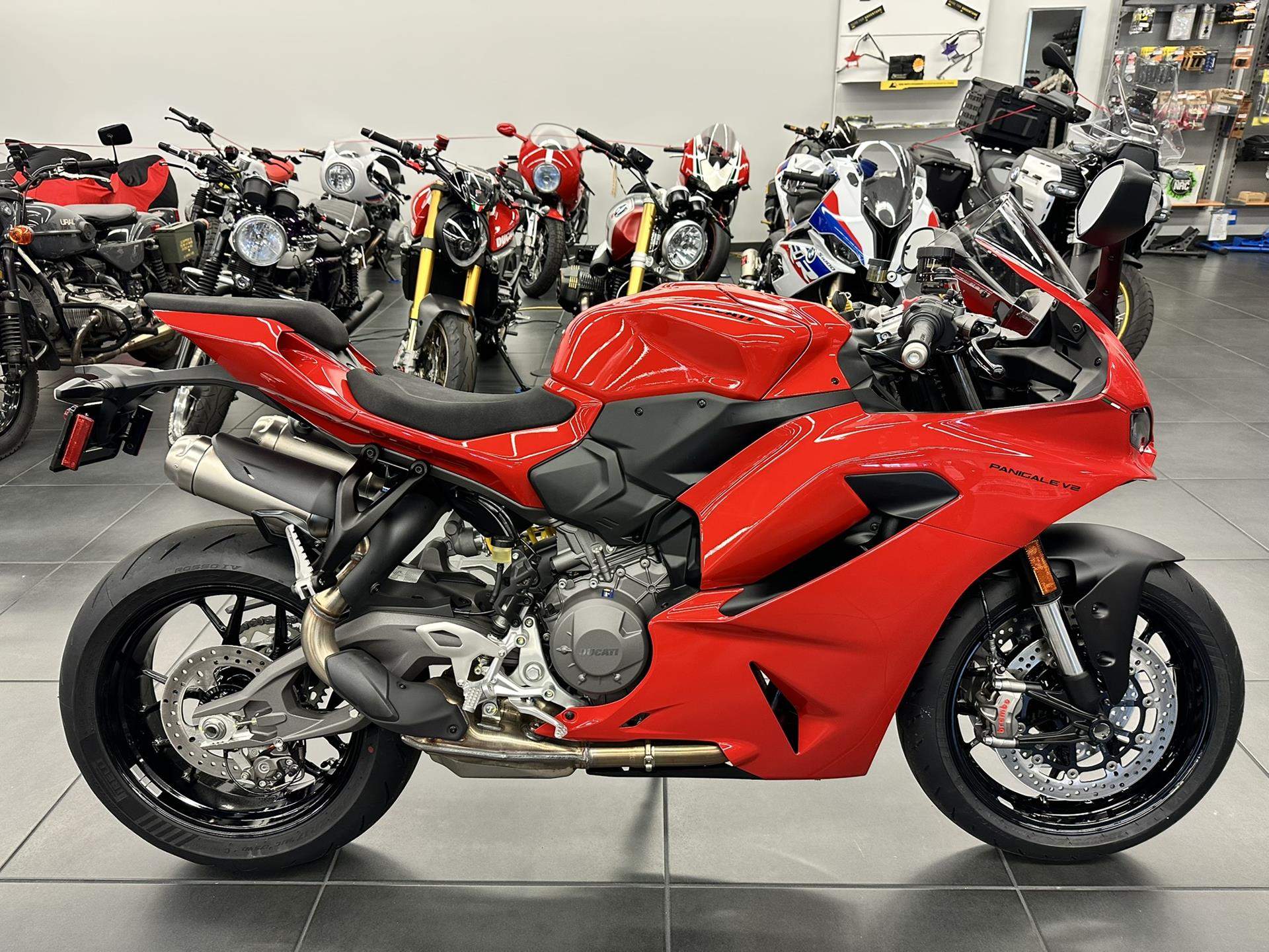 2025 Ducati Panigale V2 in Fort Myers, Florida - Photo 1