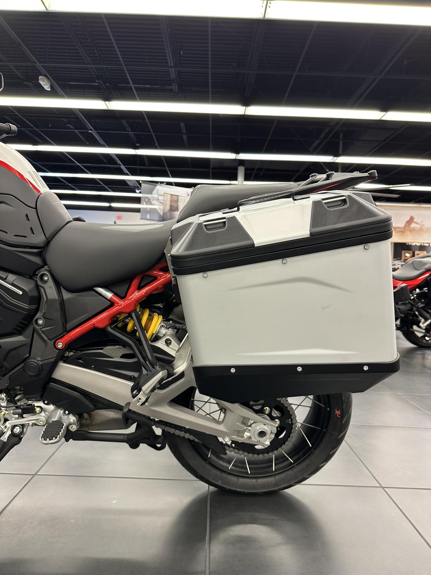 2025 Ducati Multistrada V4 Rally Adventure Travel & Radar in Fort Myers, Florida - Photo 9