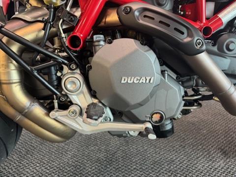 2025 Ducati Hypermotard 950 in Fort Myers, Florida - Photo 2