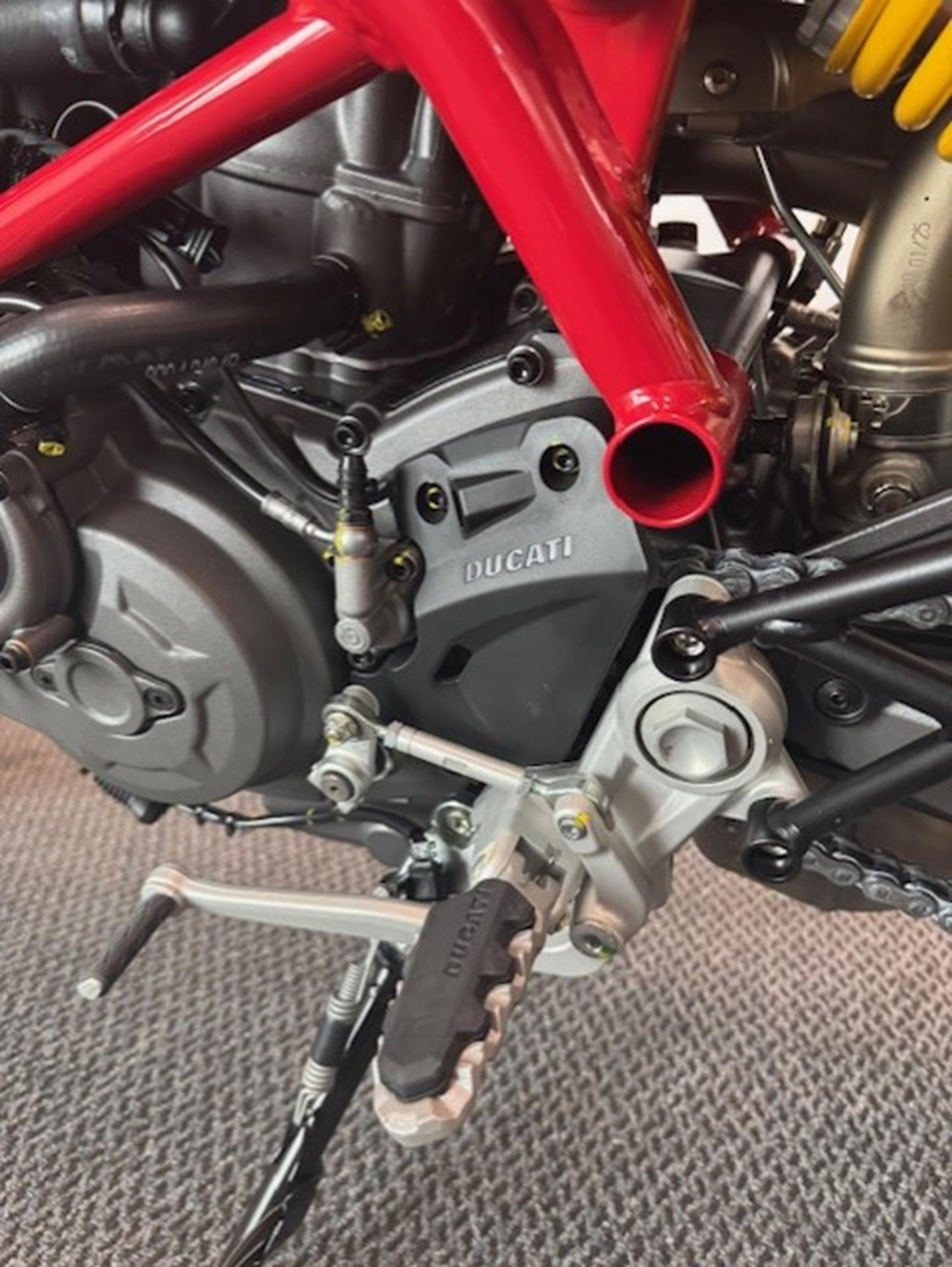 2025 Ducati Hypermotard 950 in Fort Myers, Florida - Photo 11