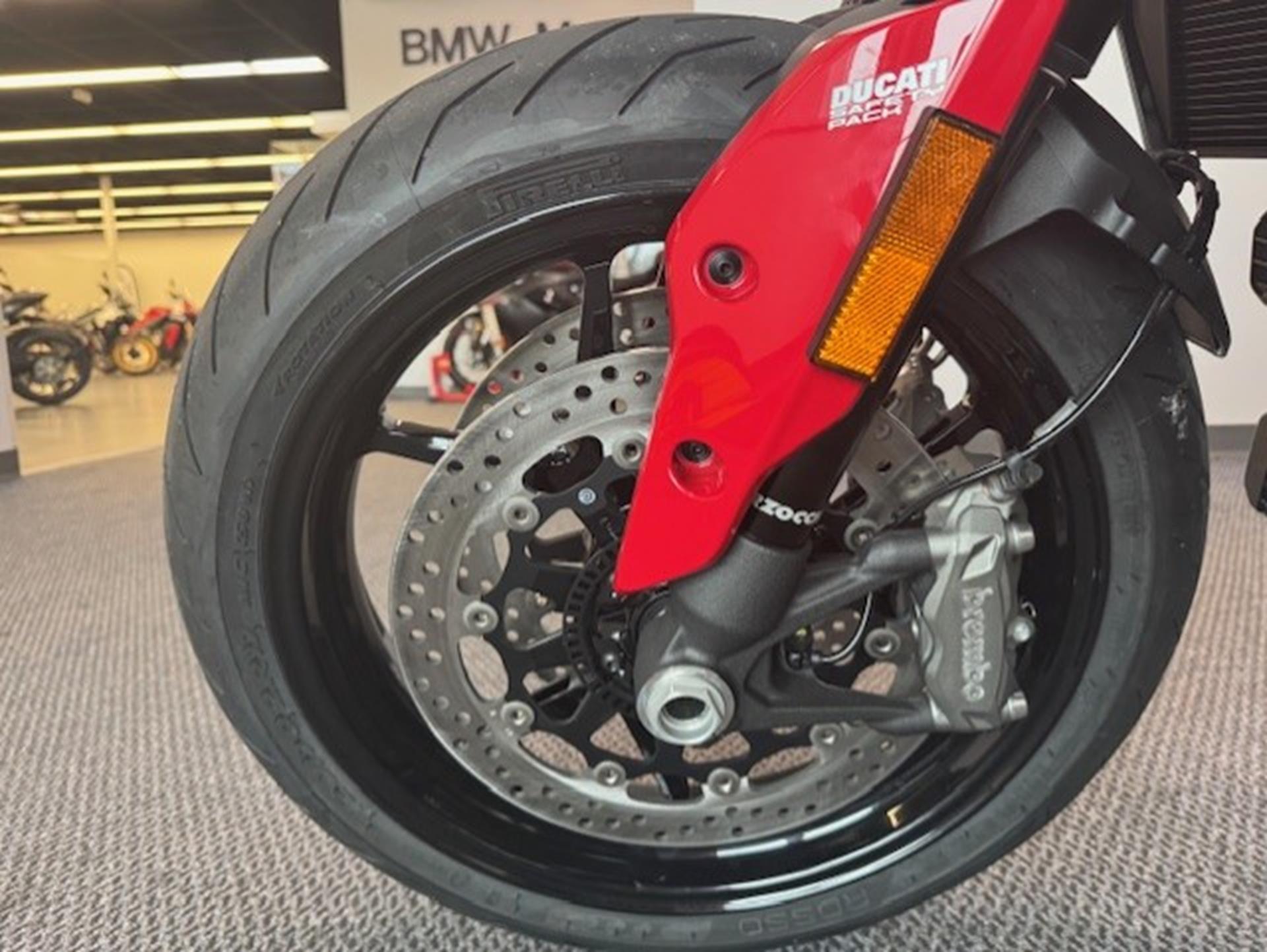 2025 Ducati Hypermotard 950 in Fort Myers, Florida - Photo 13