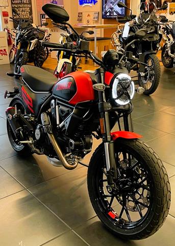 2024 Ducati Scrambler Full Throttle in Fort Myers, Florida - Photo 4