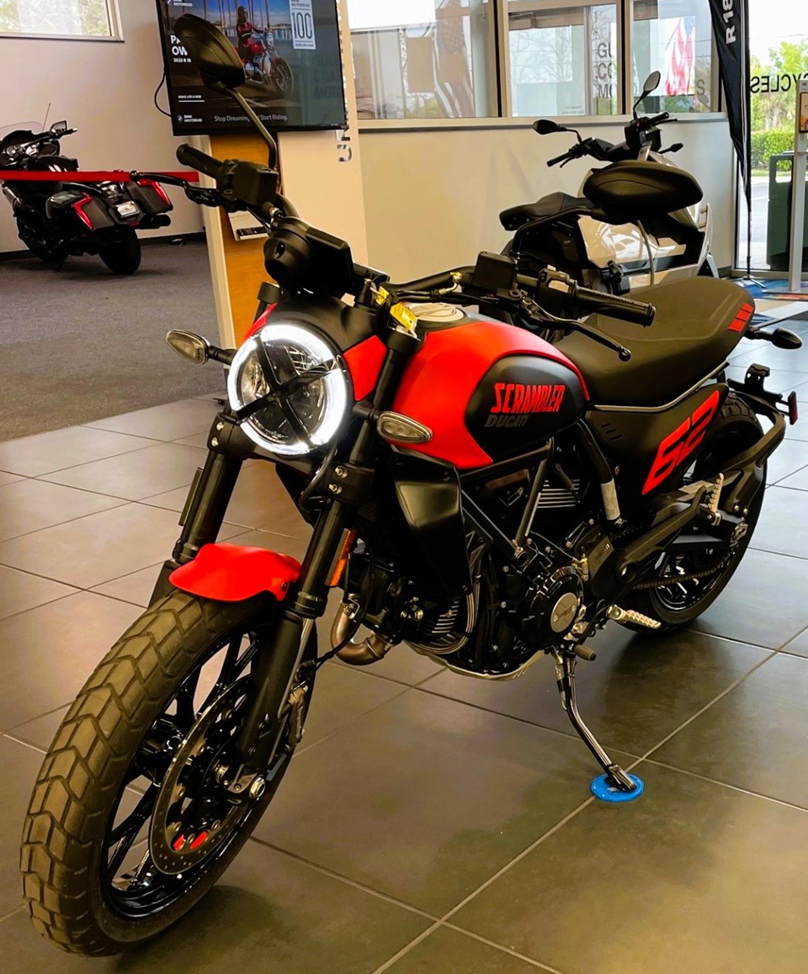 2024 Ducati Scrambler Full Throttle in Fort Myers, Florida - Photo 9