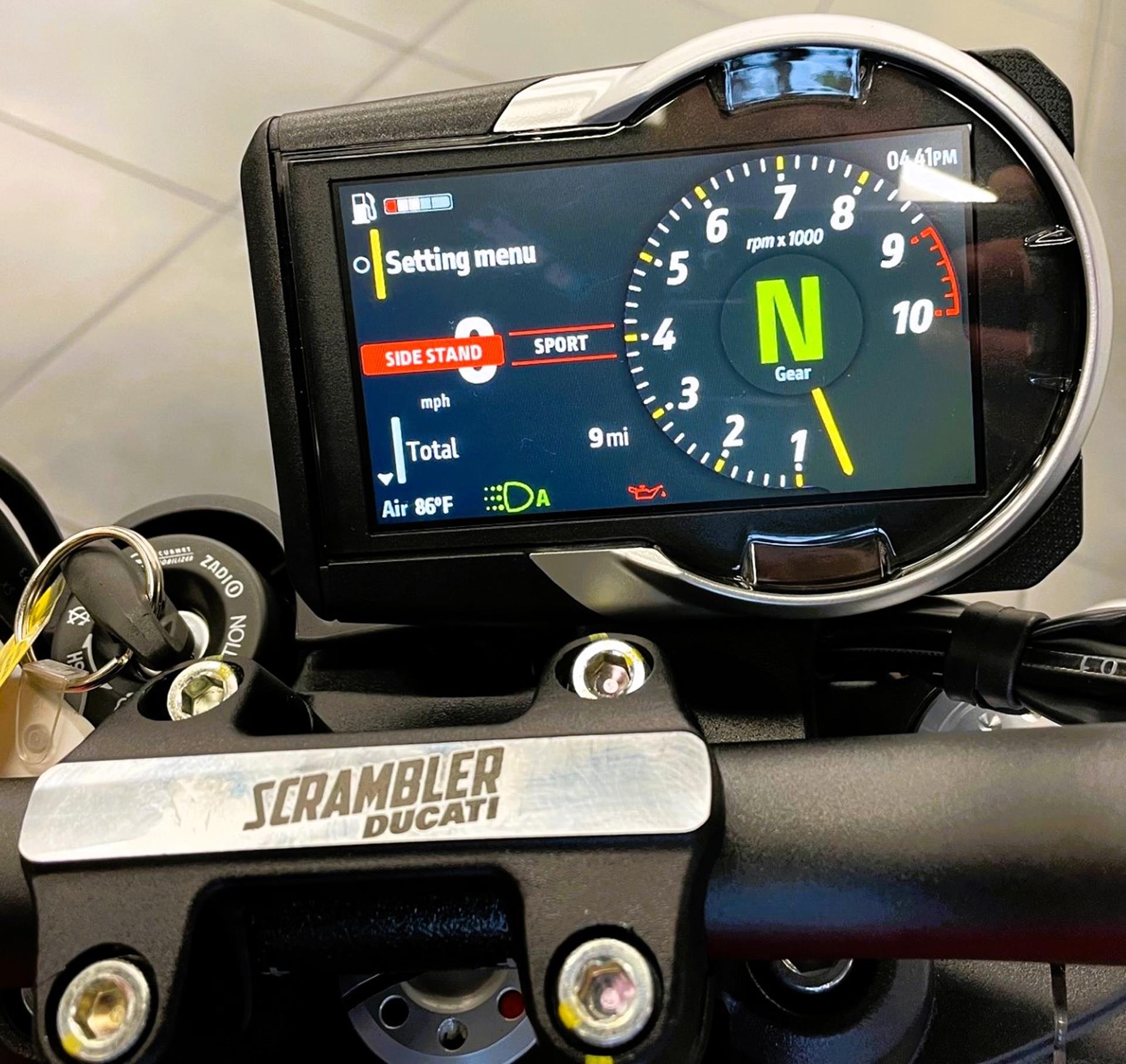 2024 Ducati Scrambler Full Throttle in Fort Myers, Florida - Photo 11