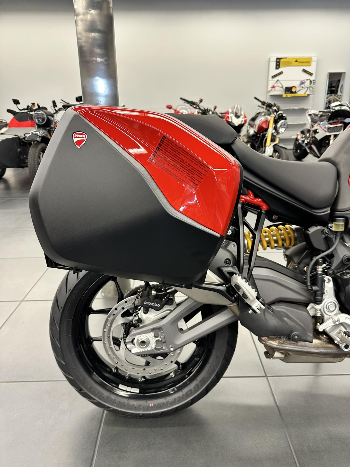 2025 Ducati Multistrada V2 S in Fort Myers, Florida - Photo 8