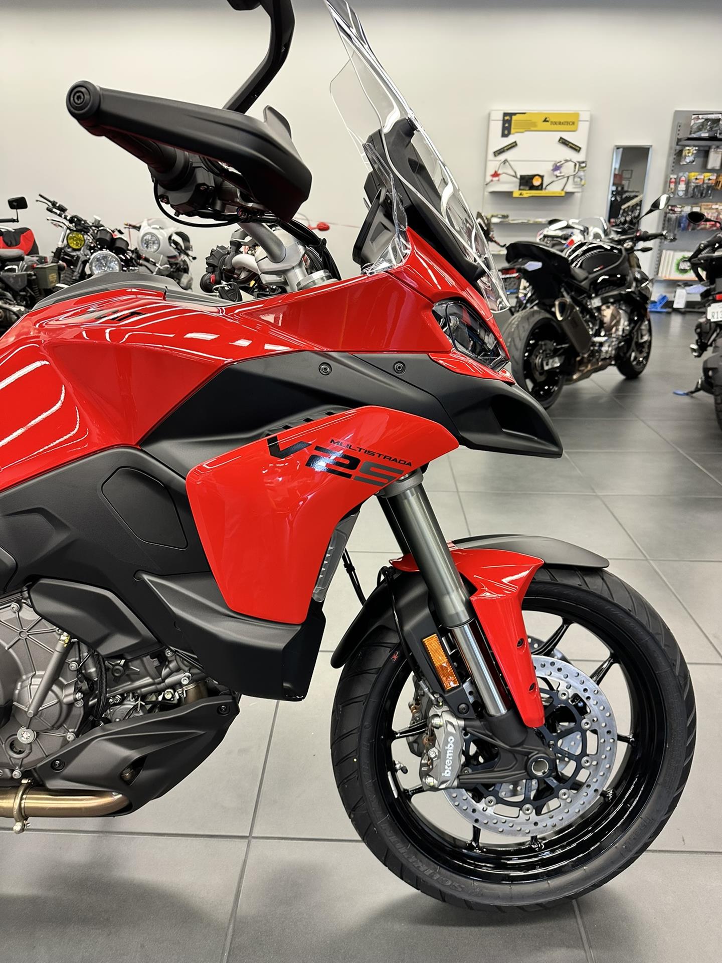 2025 Ducati Multistrada V2 S in Fort Myers, Florida - Photo 9