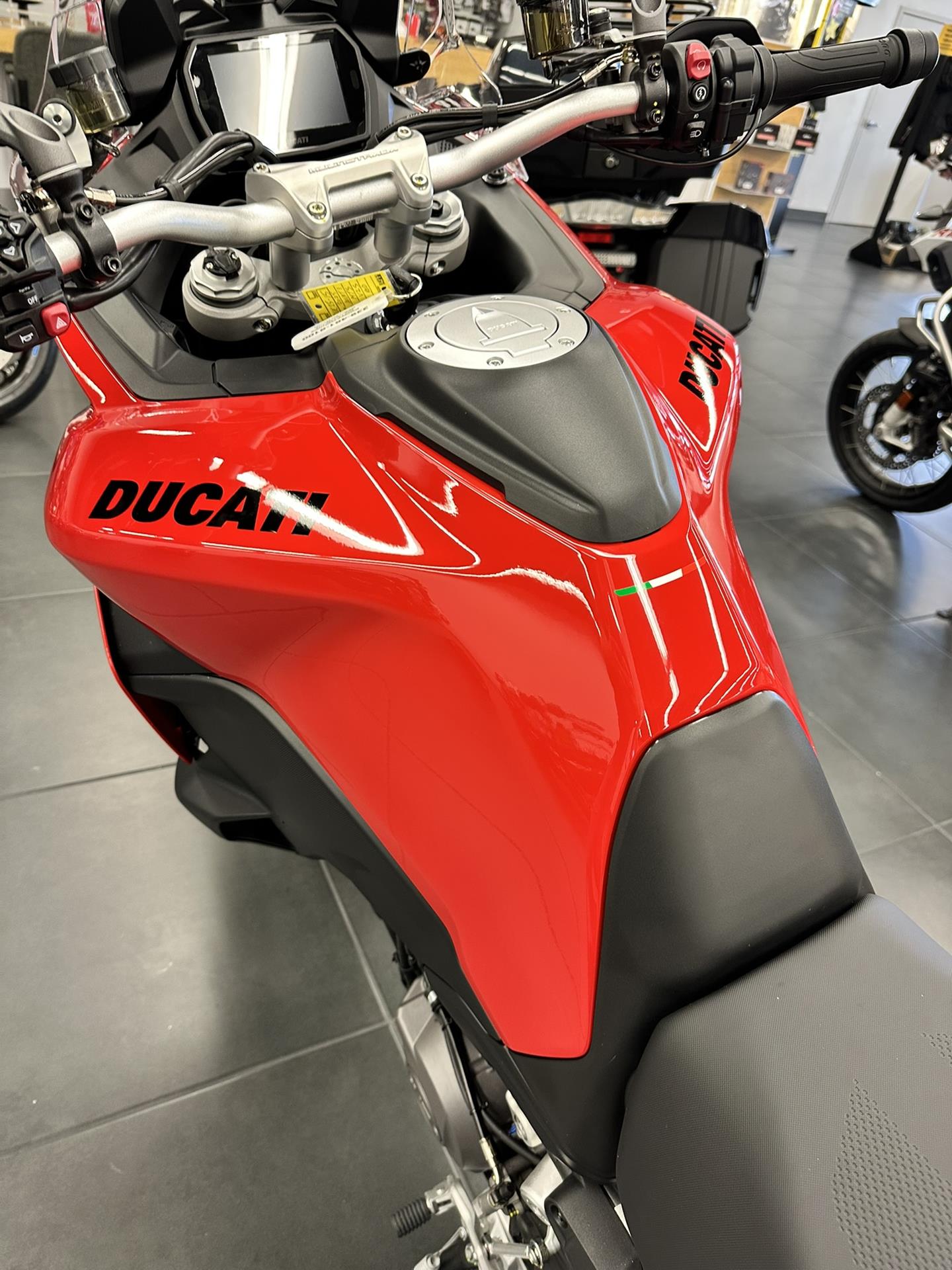 2025 Ducati Multistrada V2 S in Fort Myers, Florida - Photo 13