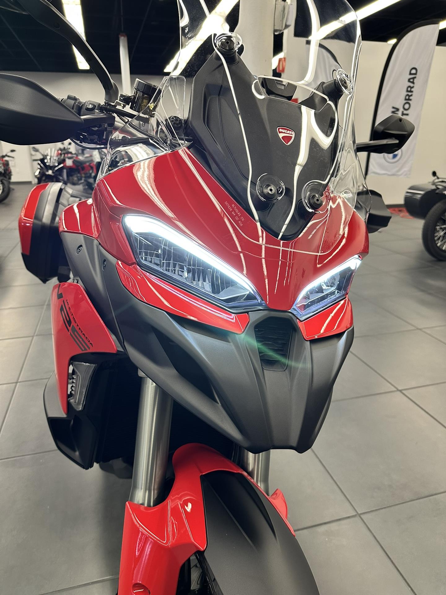 2025 Ducati Multistrada V2 S in Fort Myers, Florida - Photo 20