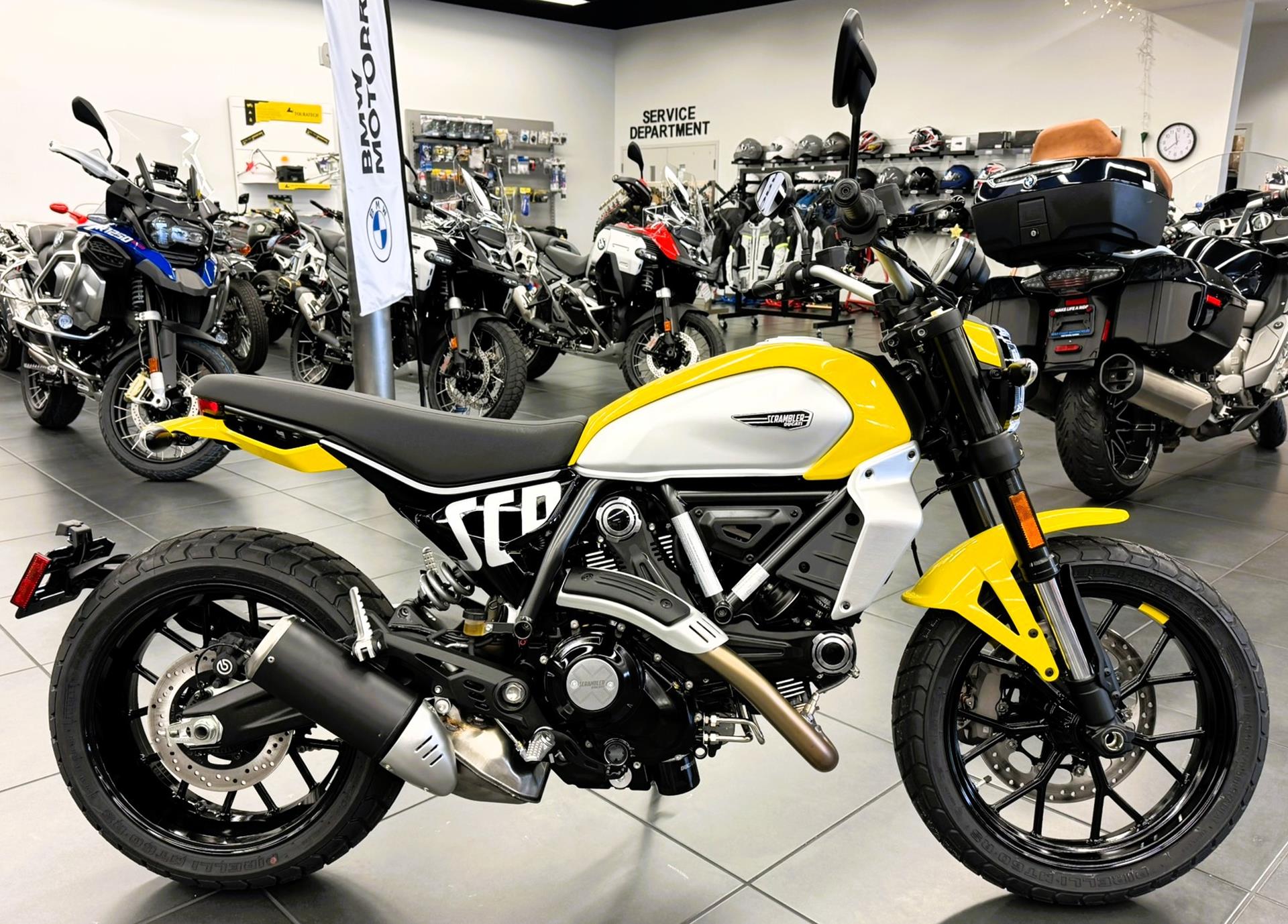 2025 Ducati Scrambler Icon in Fort Myers, Florida - Photo 1