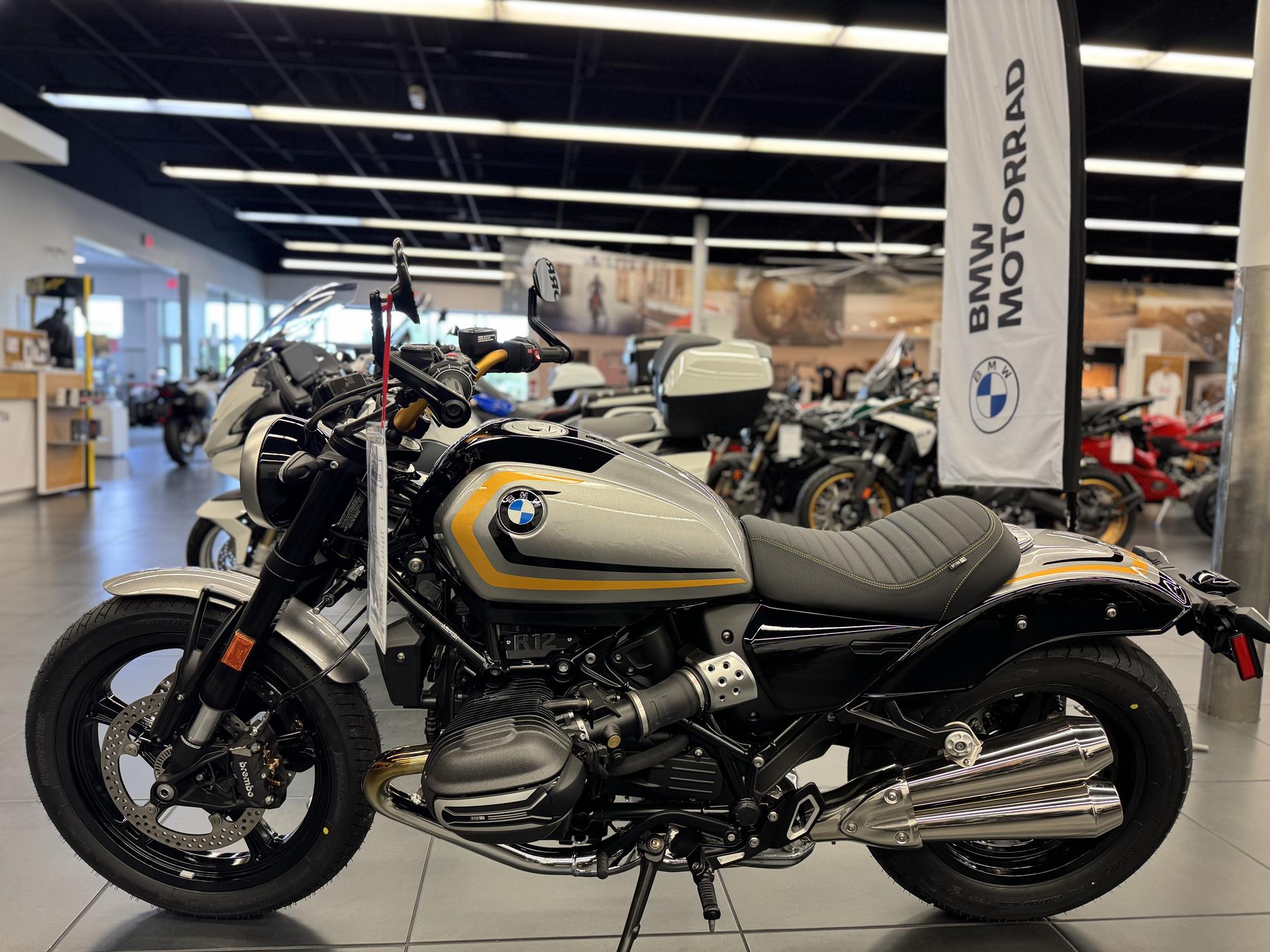 2024 BMW R 12 in Fort Myers, Florida - Photo 3