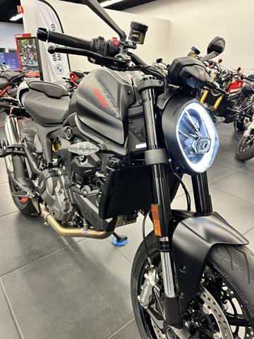 2025 Ducati Monster in Fort Myers, Florida - Photo 12