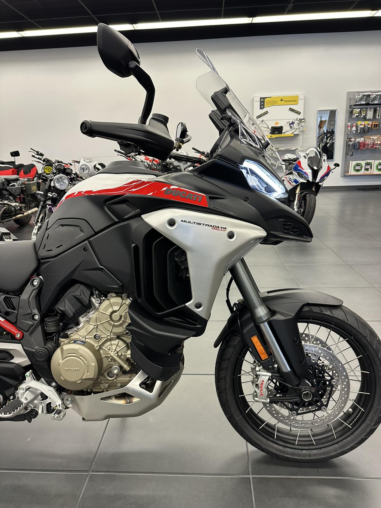 2025 Ducati Multistrada V4 Rally Adventure Travel & Radar in Fort Myers, Florida - Photo 11