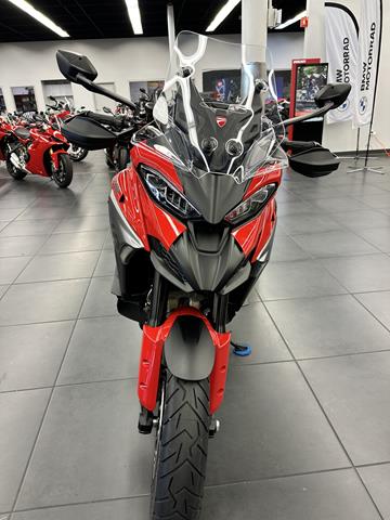 2025 Ducati Multistrada V4 in Fort Myers, Florida - Photo 2