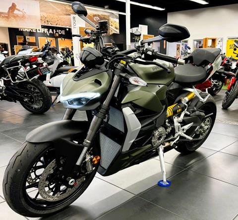 2025 Ducati Streetfighter V2 in Fort Myers, Florida - Photo 10