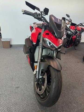 2024 Ducati Streetfighter V4 in Fort Myers, Florida - Photo 13