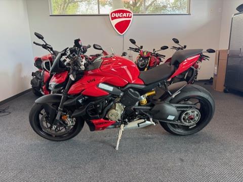 2024 Ducati Streetfighter V4 in Fort Myers, Florida - Photo 16