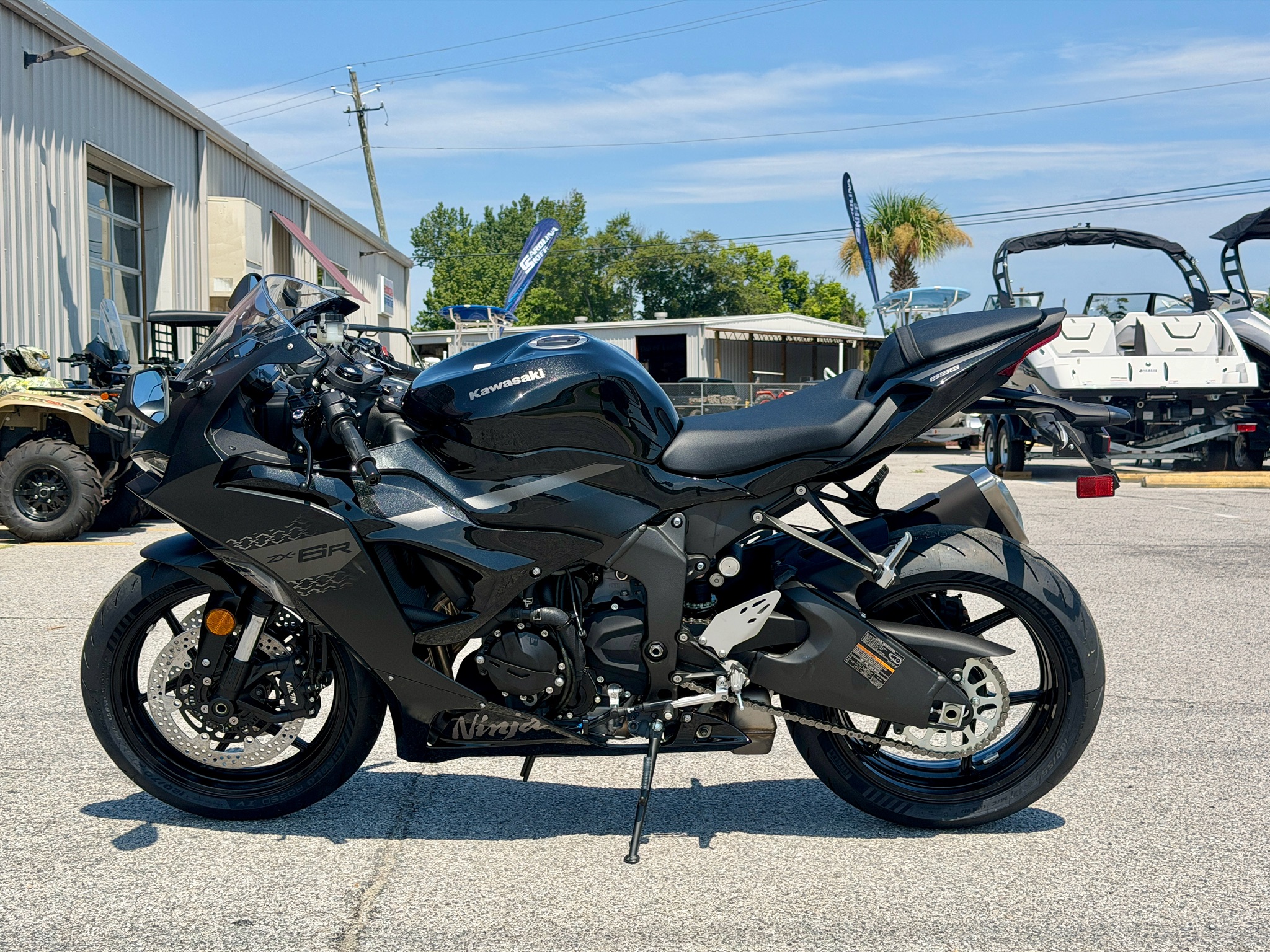New 2027 Kawasaki Ninja® ZX™-6R, Panama City FL | Specs, Price