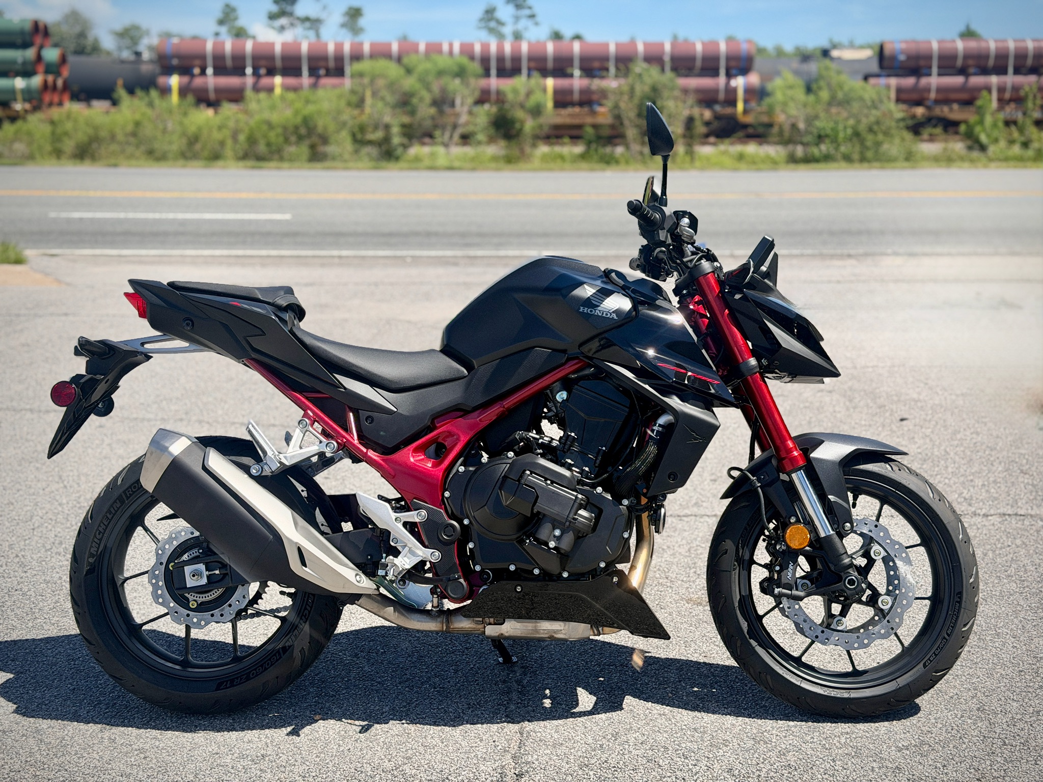 2026 CB750 Hornet E-Clutch