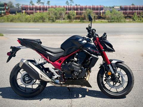 2026 Honda CB750 Hornet E-Clutch