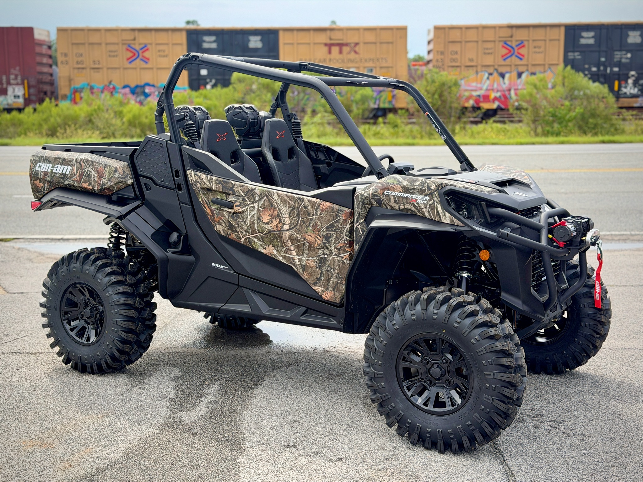 2026 Can-Am™ Commander X MR 1