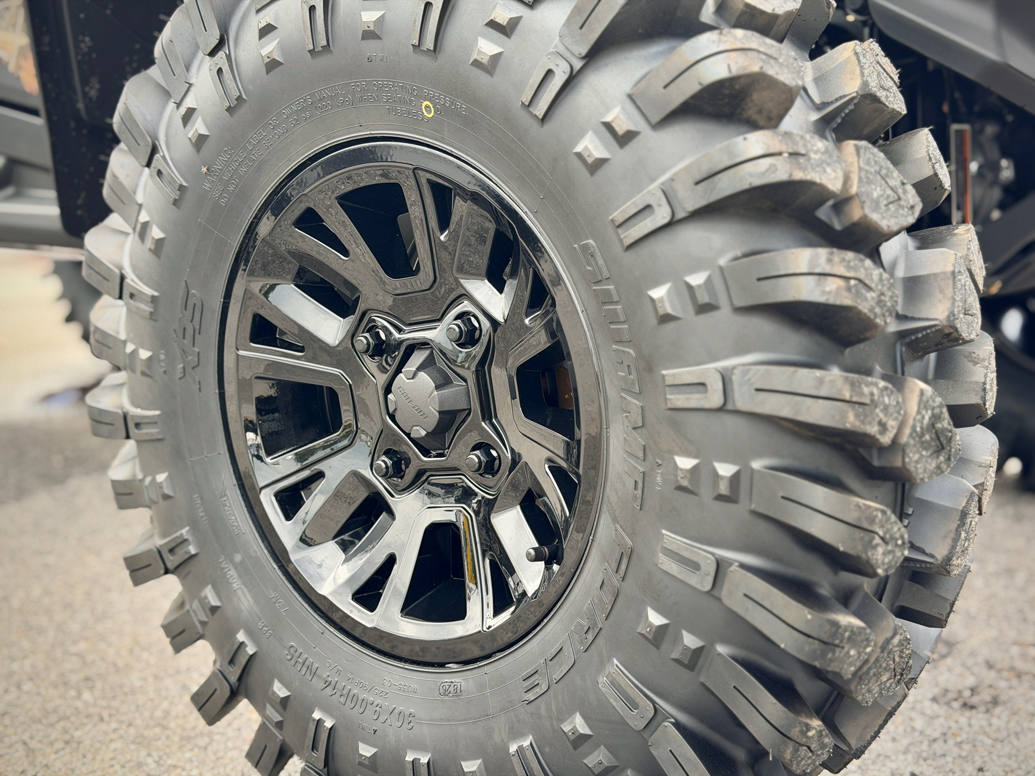2026 Can-Am™ Commander X MR 4