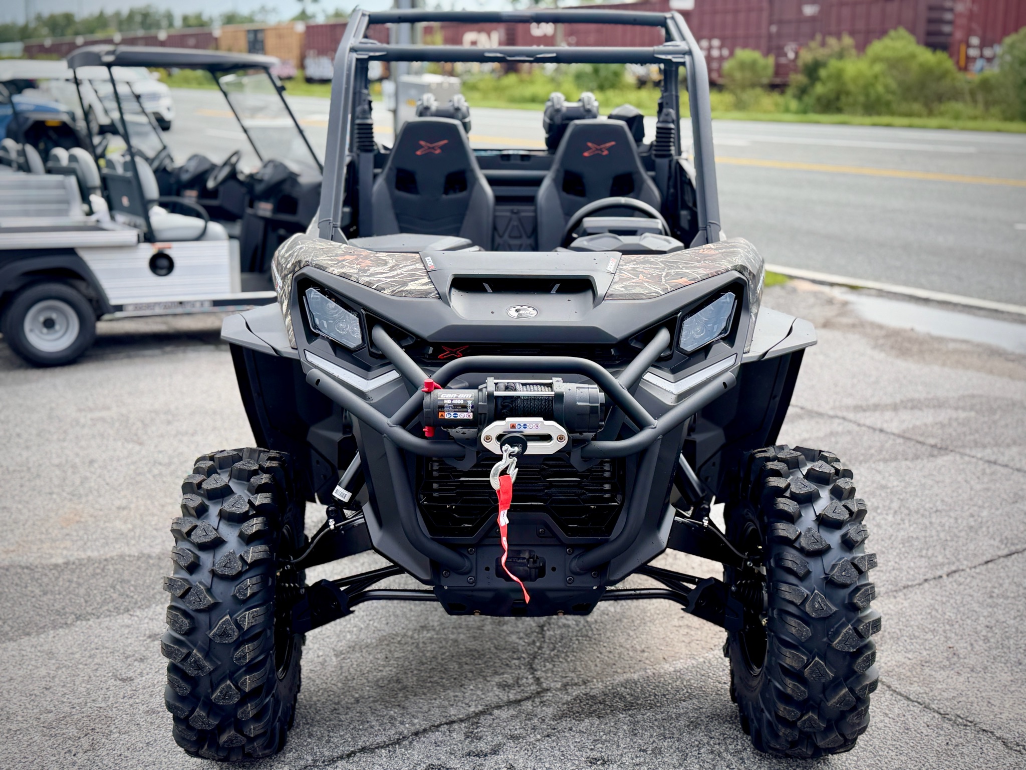 2026 Can-Am™ Commander X MR 6