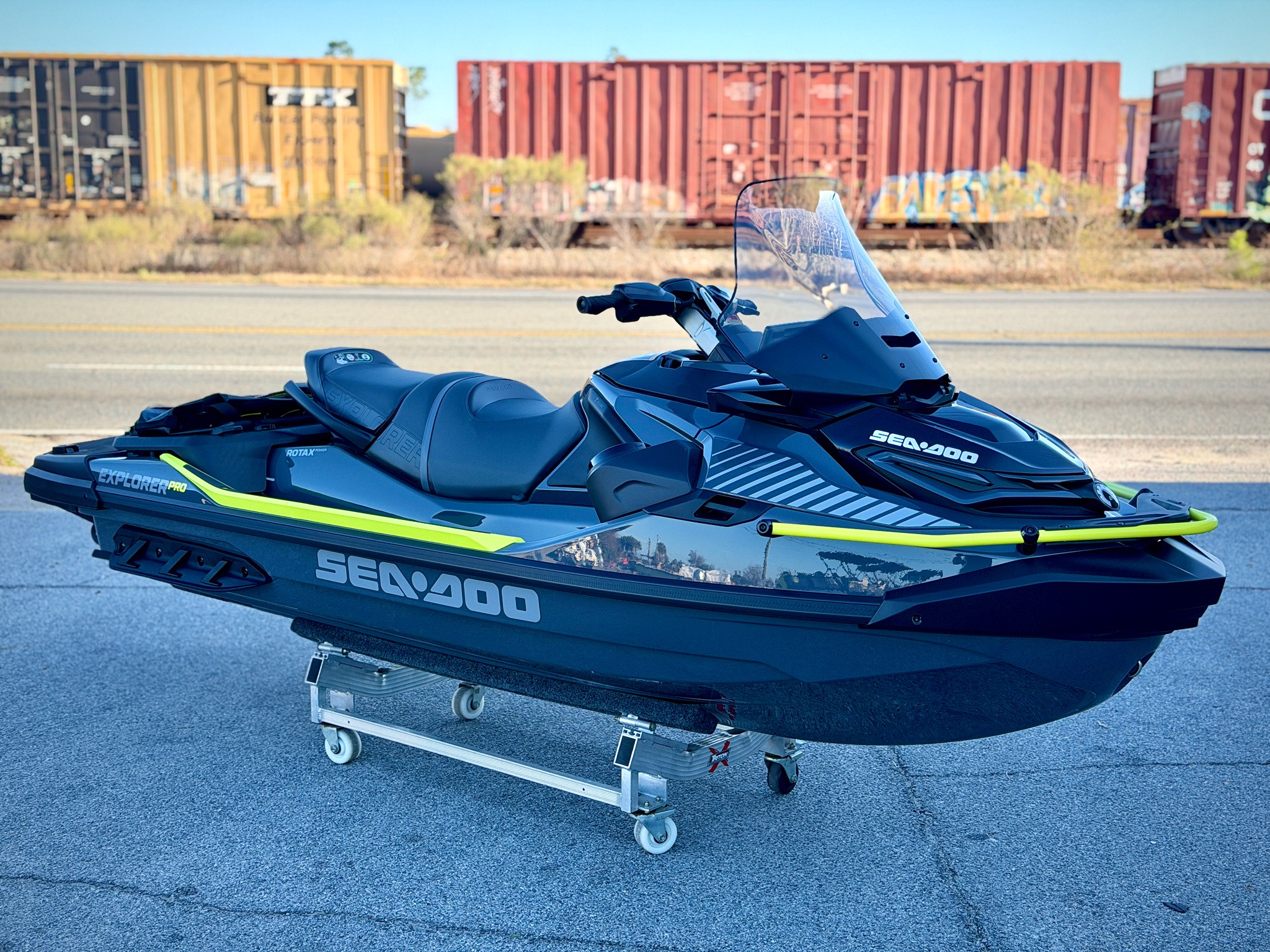 2026 Sea-Doo Explorer Pro