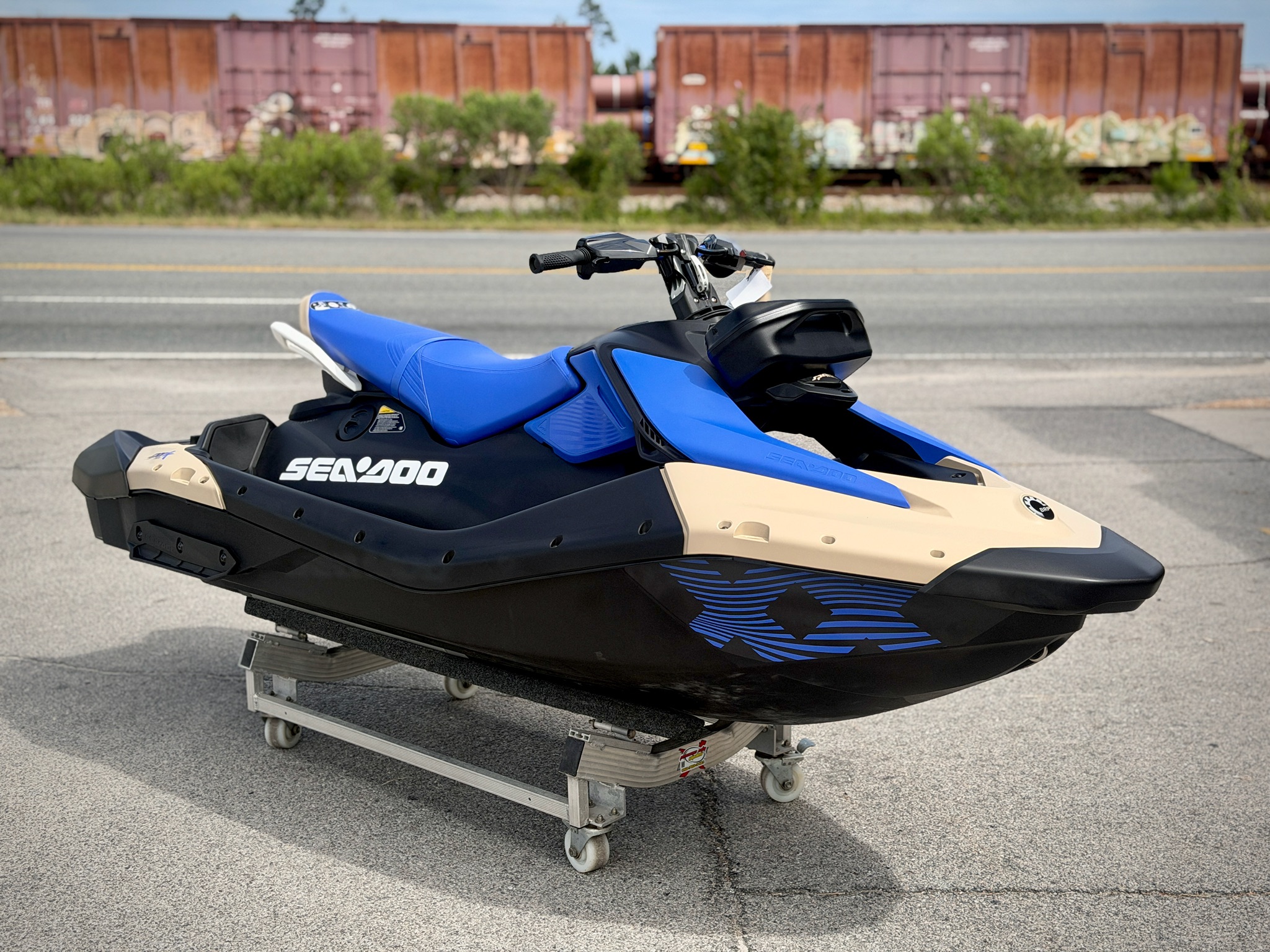 New 2025 Sea-Doo Spark Trixx for 3 + iBR and audio in option