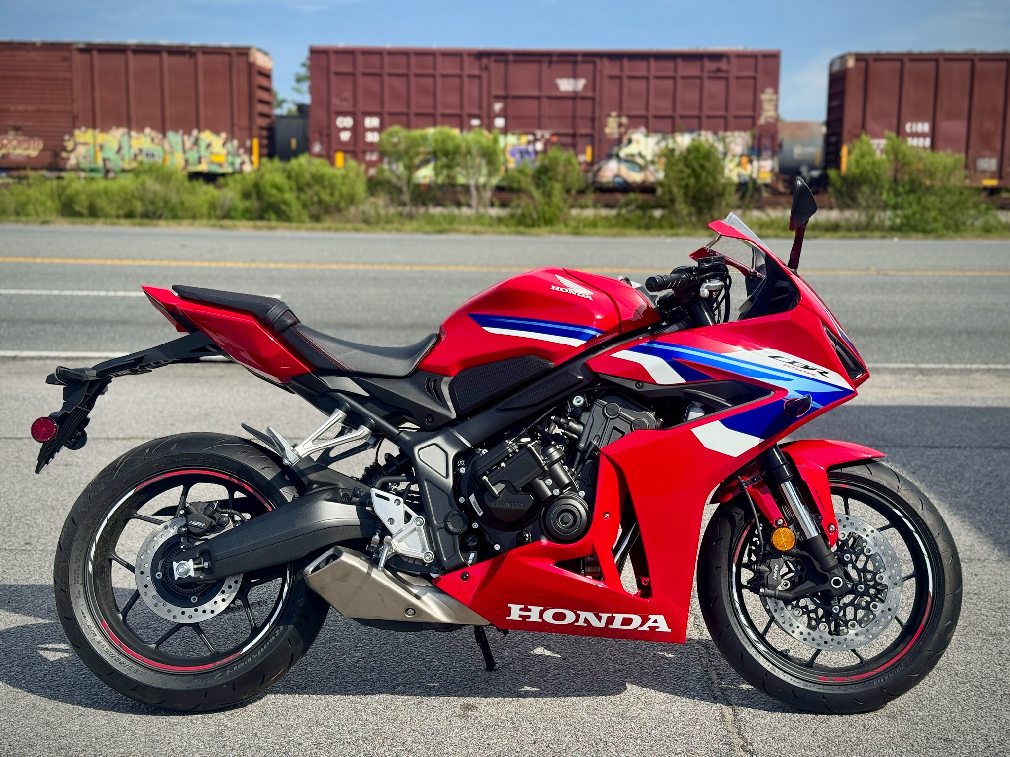 2026 Honda CBR650R E-Clutch 1