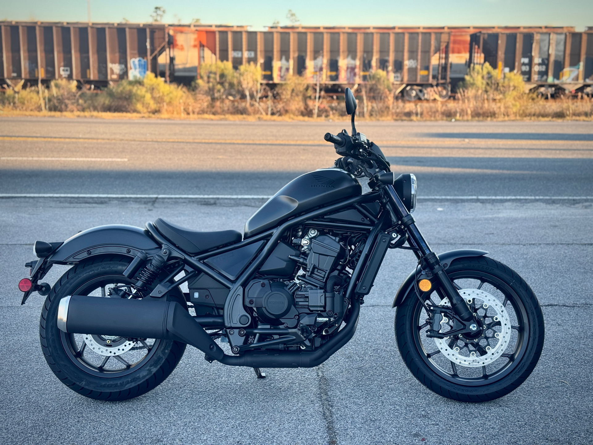 2025年Honda Rebel 1100 サービスマニュアル New 2025 Honda Rebel 1100 DCT Matte Black Metallic Motorcycles For