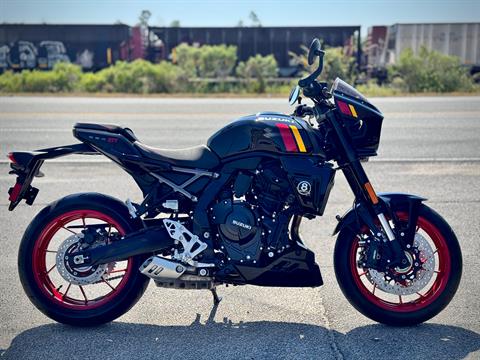 2026 Suzuki GSX-8TT