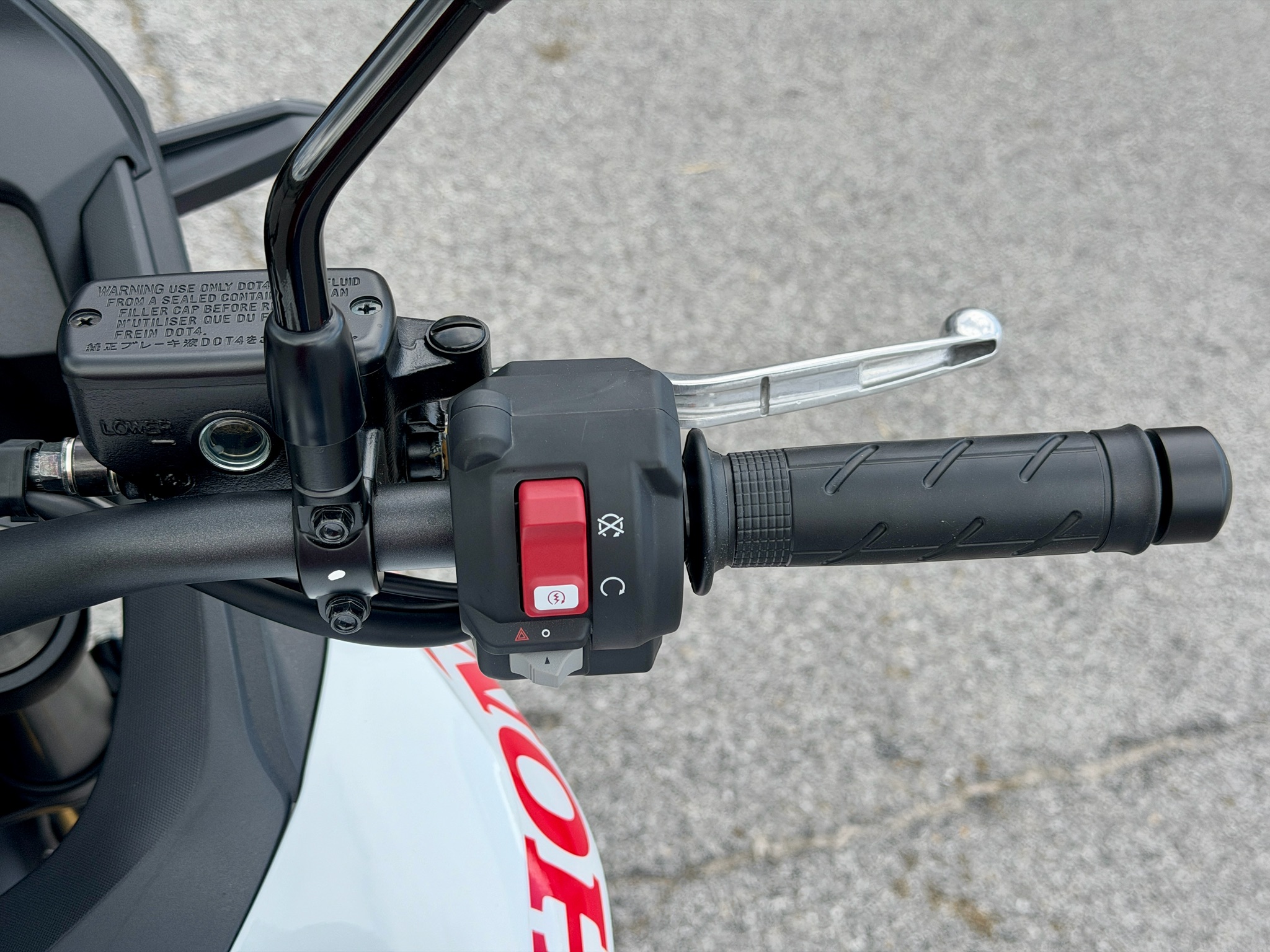 2026 Honda Transalp E-Clutch 12