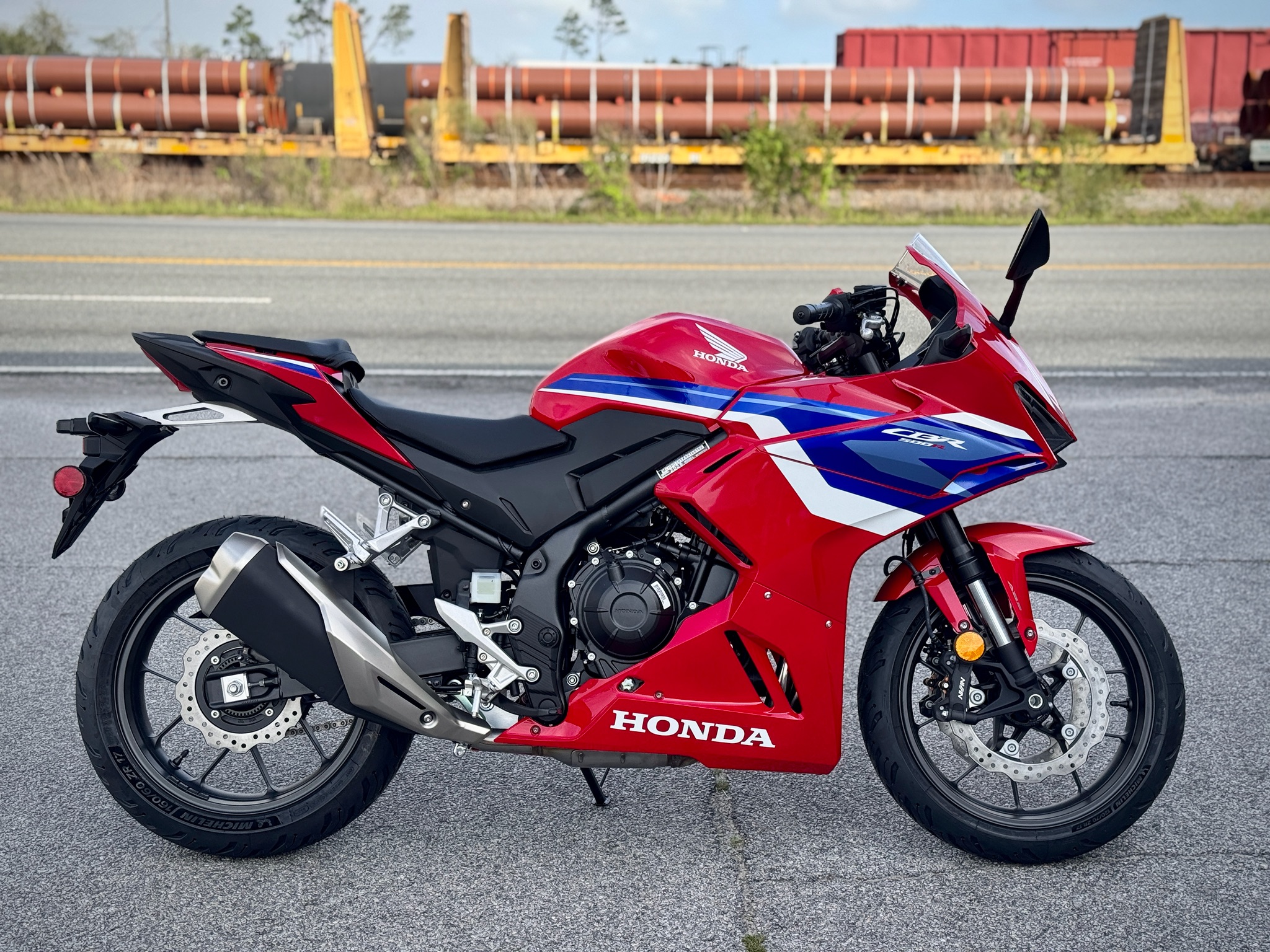 2025 CBR500R